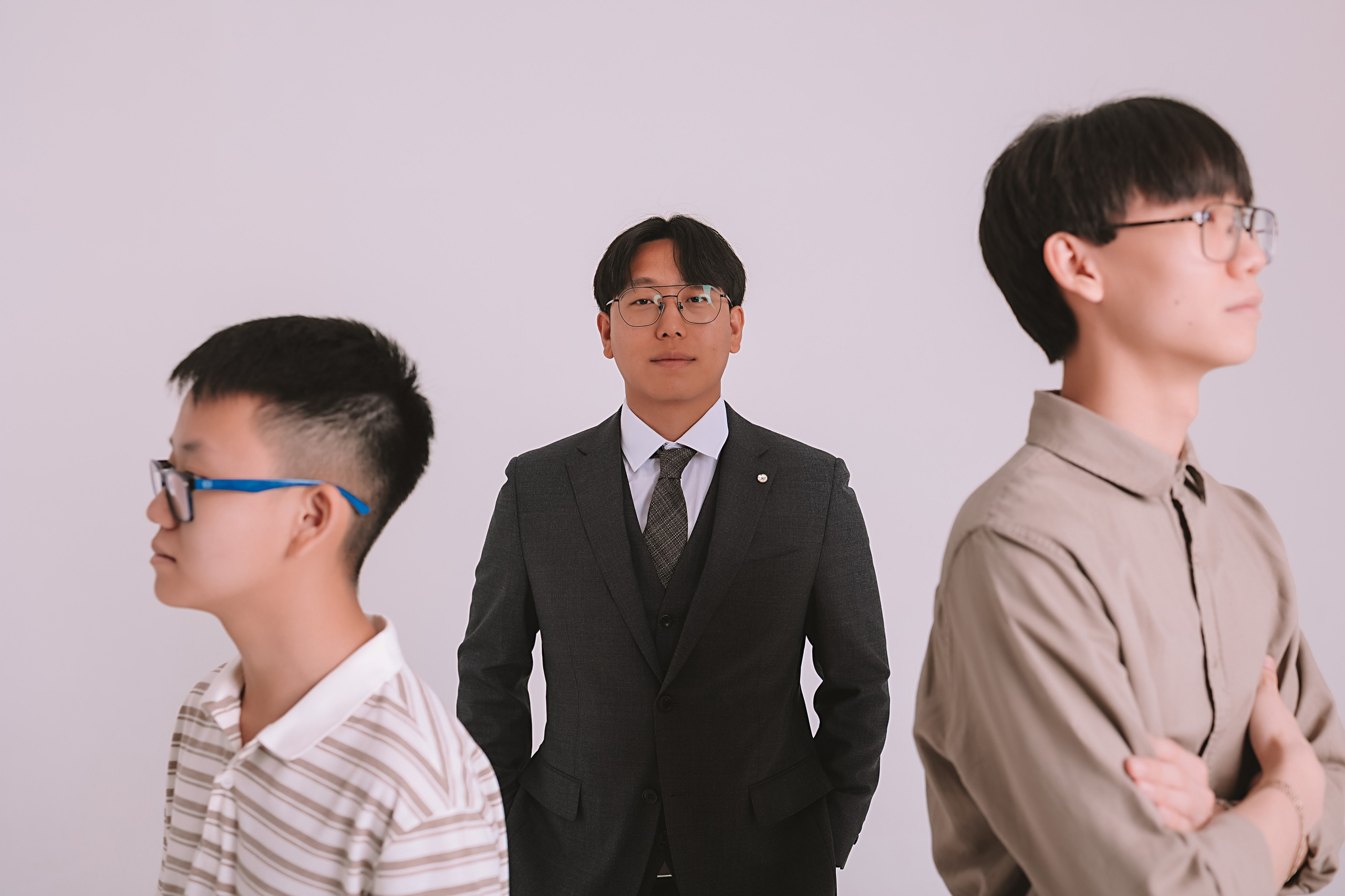 Айвазовский и парк дружбы народов. Семейный фотограф Тюмень, фотограф на роды Салмина Мария