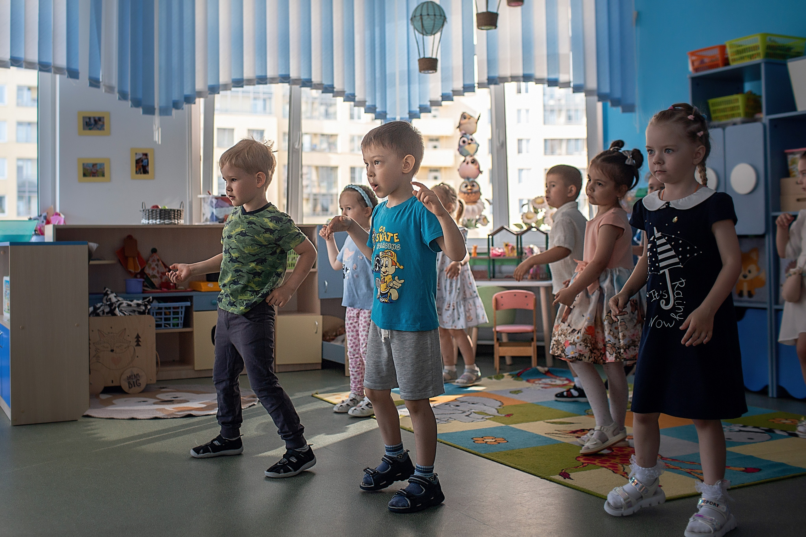 Весна в саду_2024 год. Семейный фотограф в Санкт-Петербурге