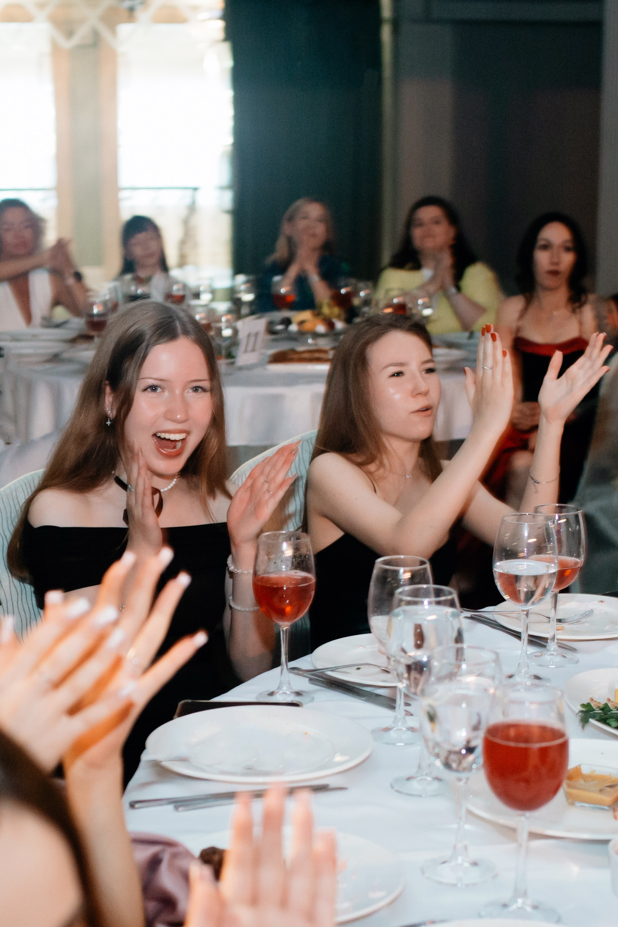 Выпускной 2025 (9класс) 124 школа. Фотограф в Челябинске Ополихина Анна