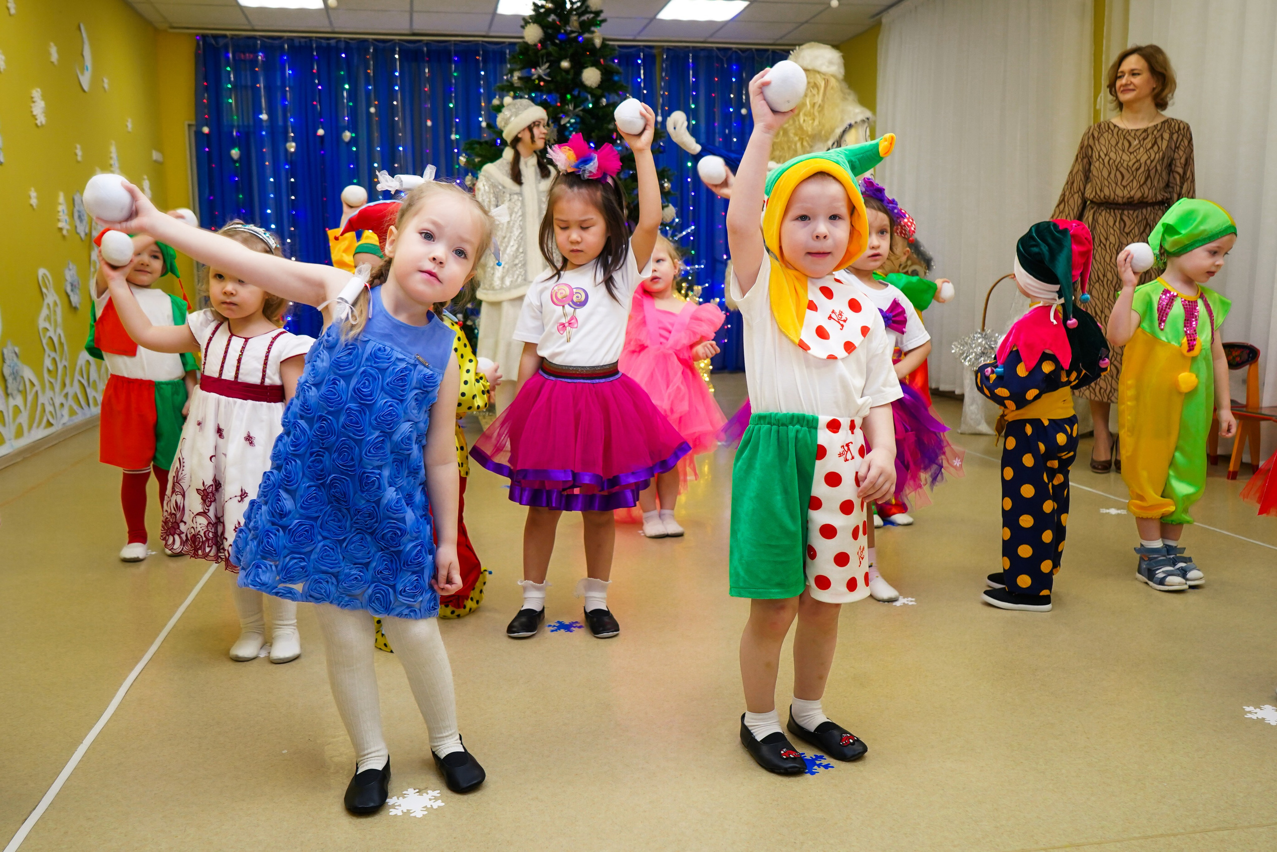 Новогодний утренник в садике. Семейный и портретный фотограф в Екатеринбурге Анна Лобанова