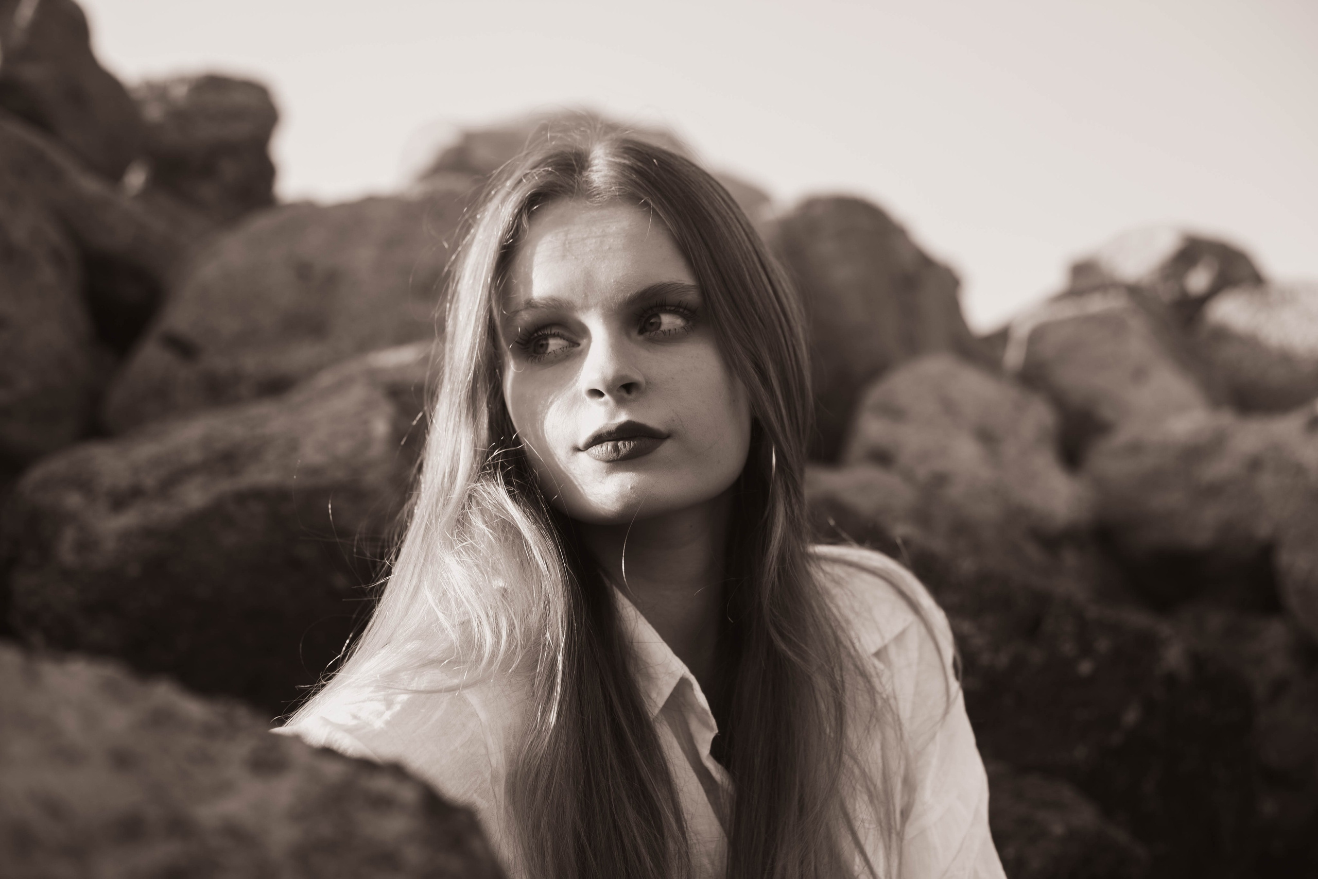 Поцелуи Волн. Уличный фотограф Города N