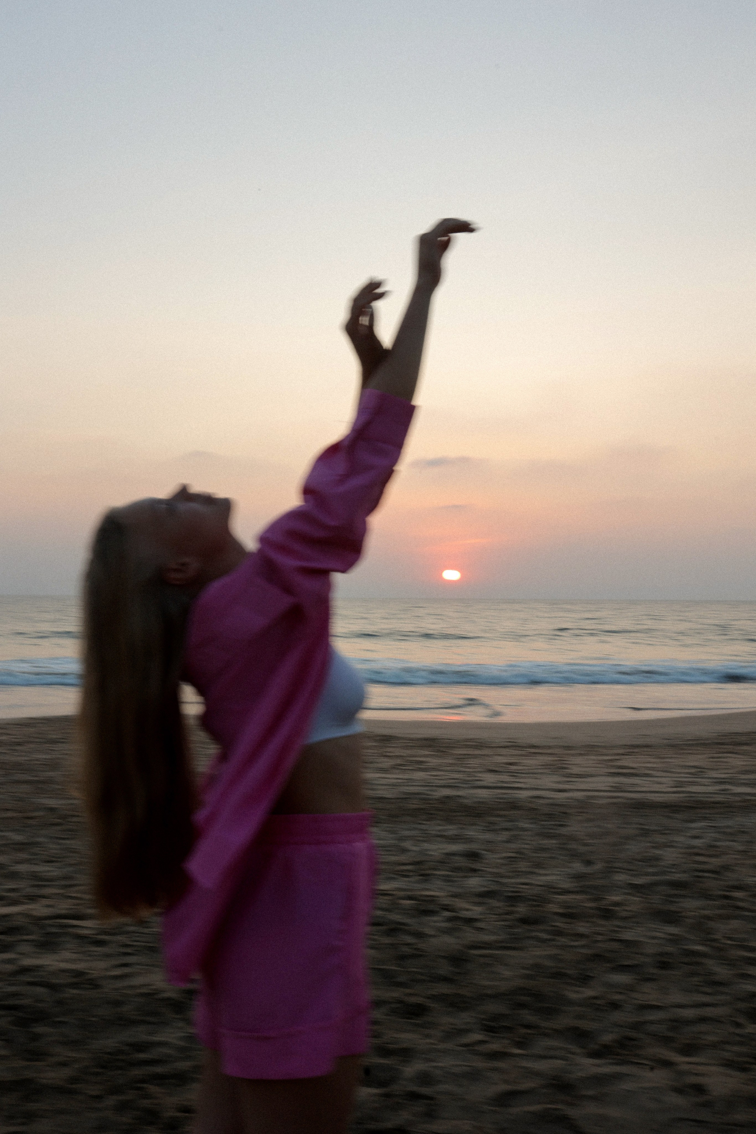 Прекрасная Саша. Морская съёмка. Настя Оленченко, портретный/семейный фотограф на цифру и плёнку Москва