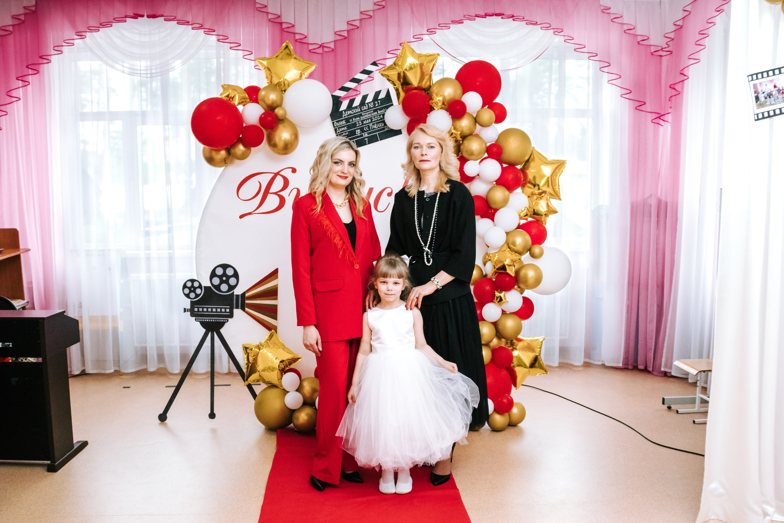Фотограф на выпускной Детского сада Томск. Фотограф в Томске Дарья Пучкина