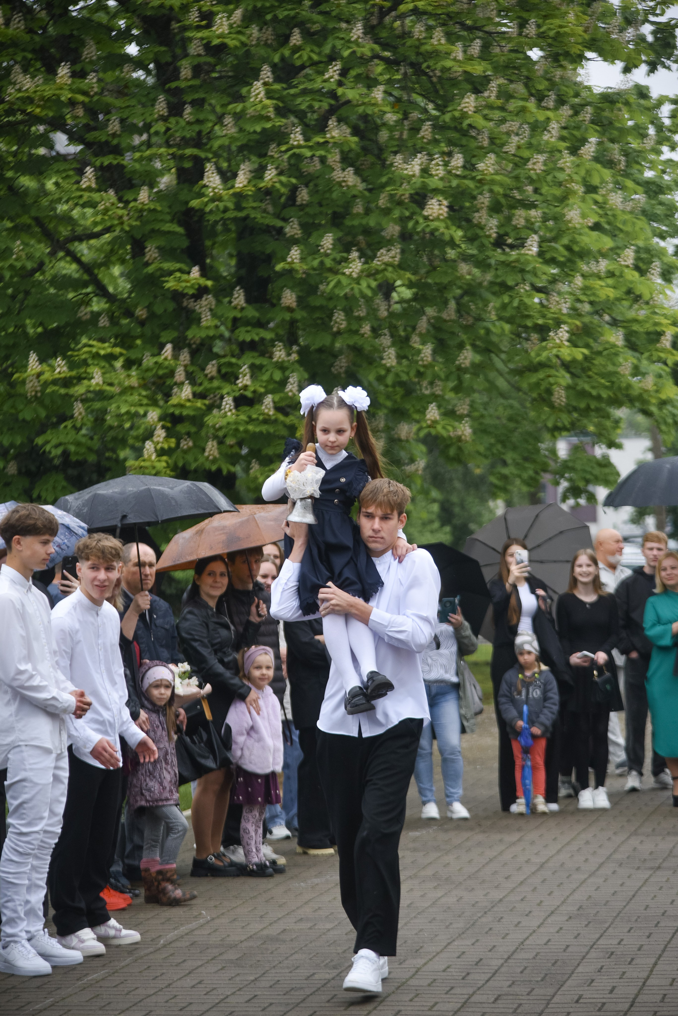 Последний звонок 🔔. Фотограф Олег Юршевич Солигорск Минск