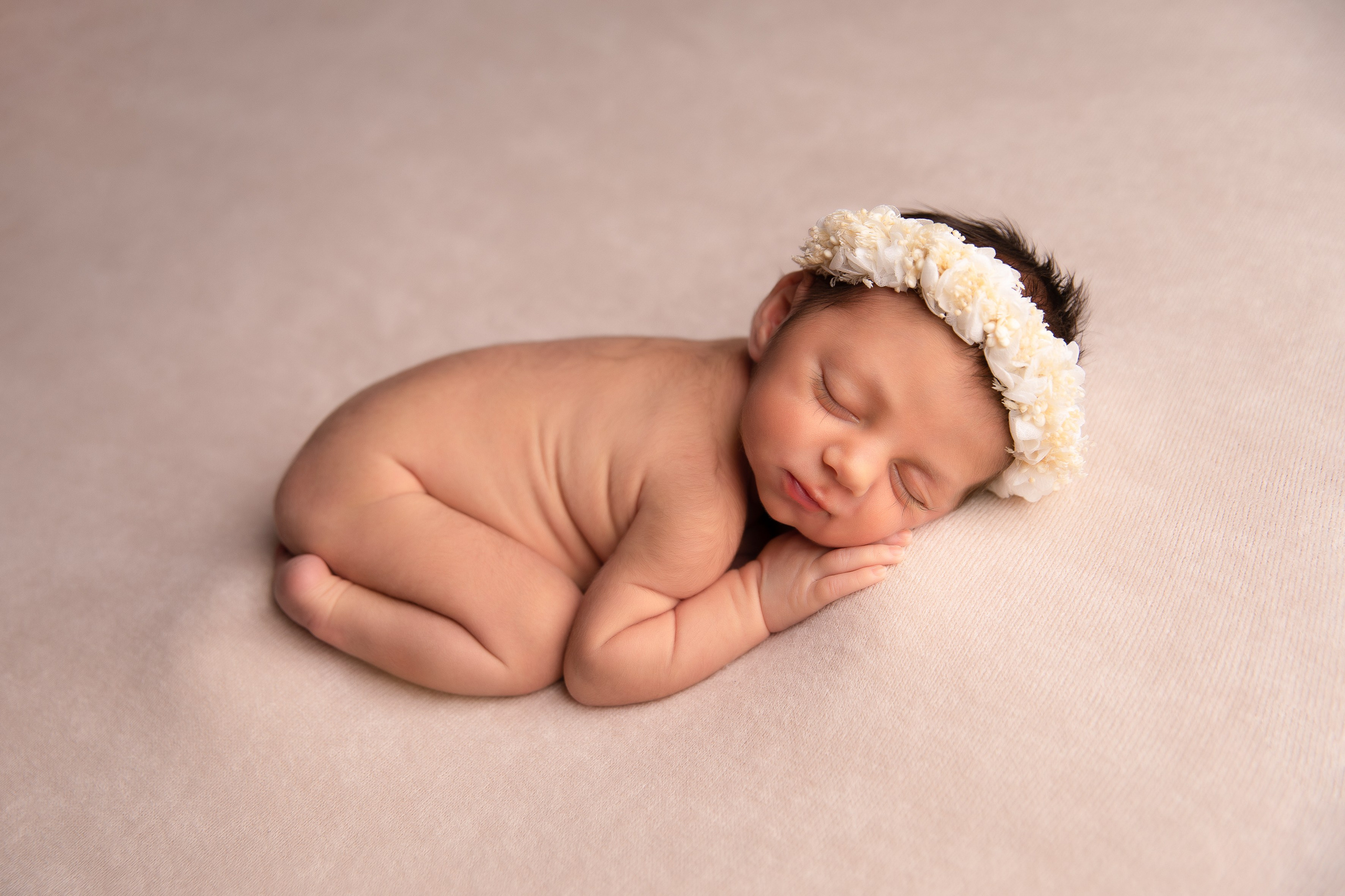 Новорожденные девочки. Фотограф новорожденных в Нижнем Новгороде Белякова Оксана