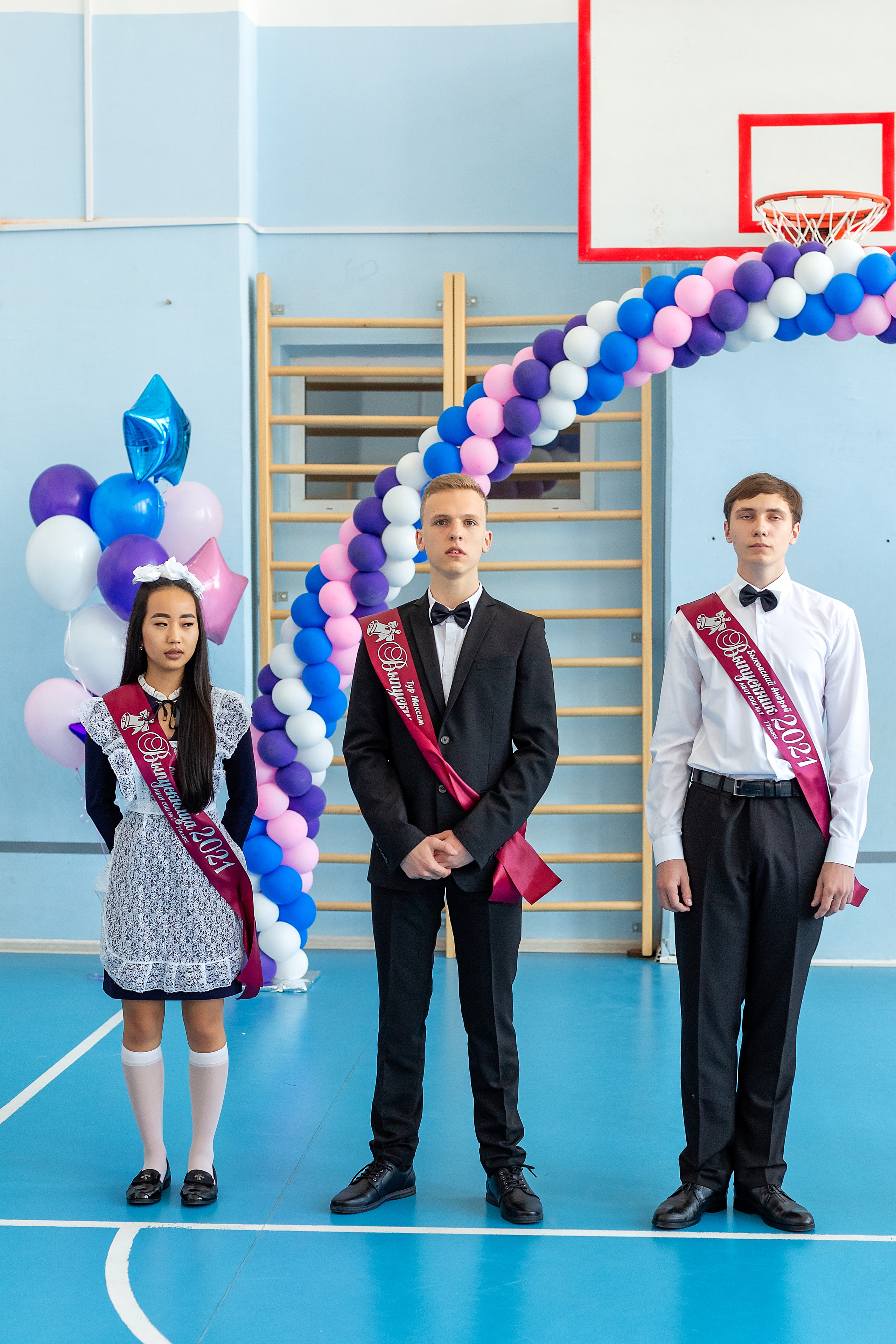 Последний звонок 1школа. Стильный выпускной альбом Владивосток фотограф Вероника Мигачева