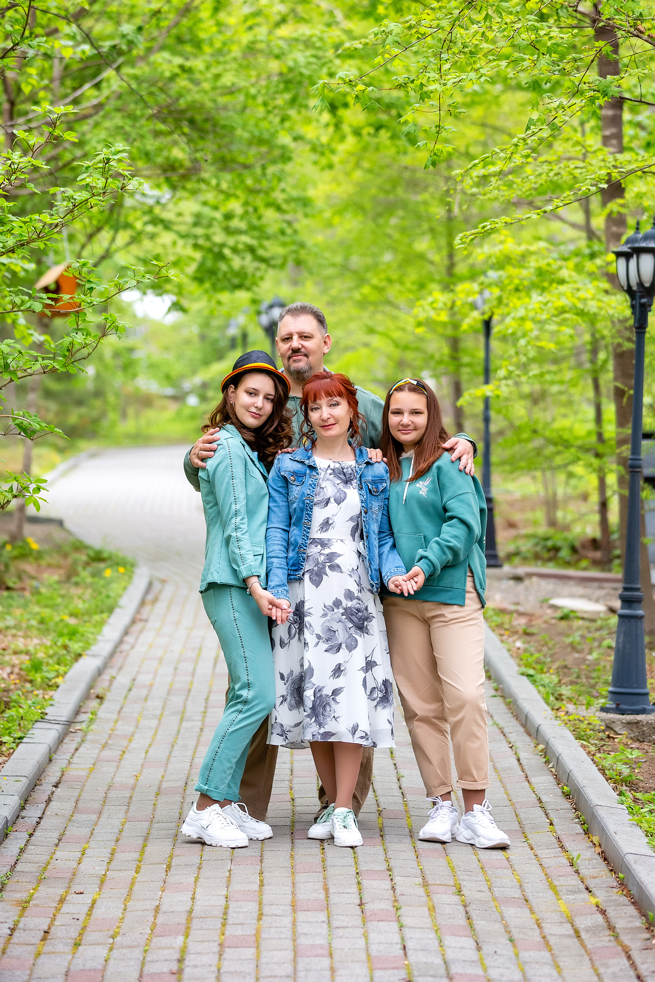 Семейная прогулка. БО «Маяк». Стильный выпускной альбом Владивосток фотограф Вероника Мигачева