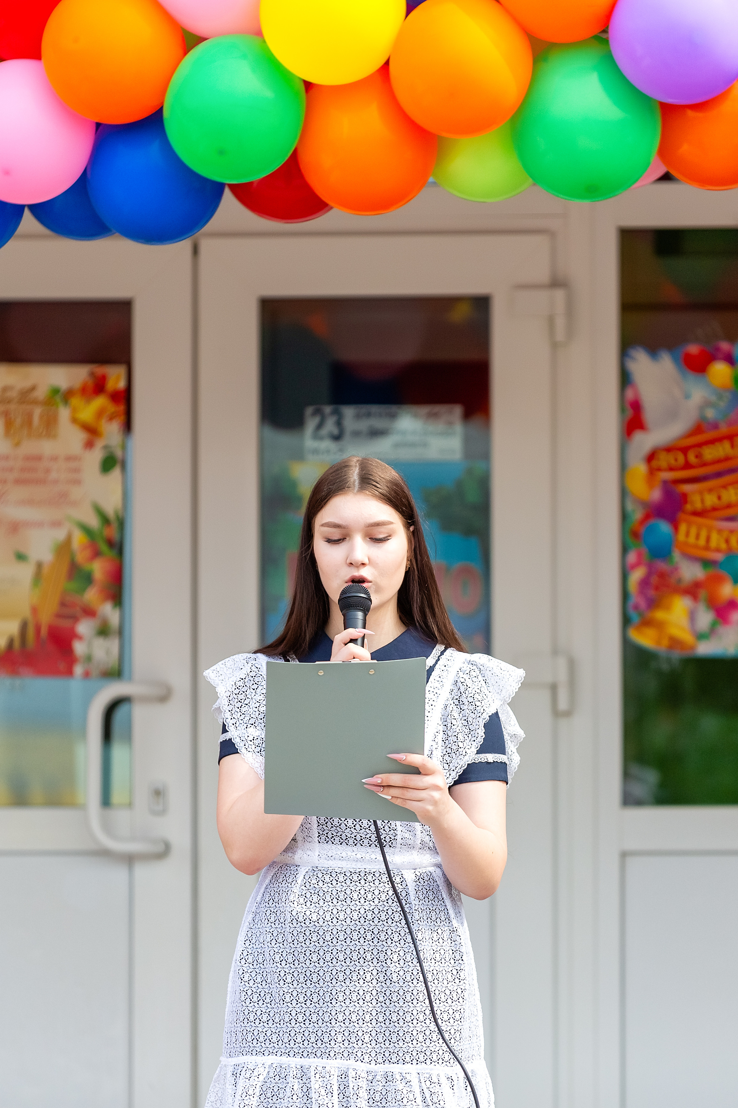Последний звонок. с. Многоудобное. Стильный выпускной альбом Владивосток фотограф Вероника Мигачева
