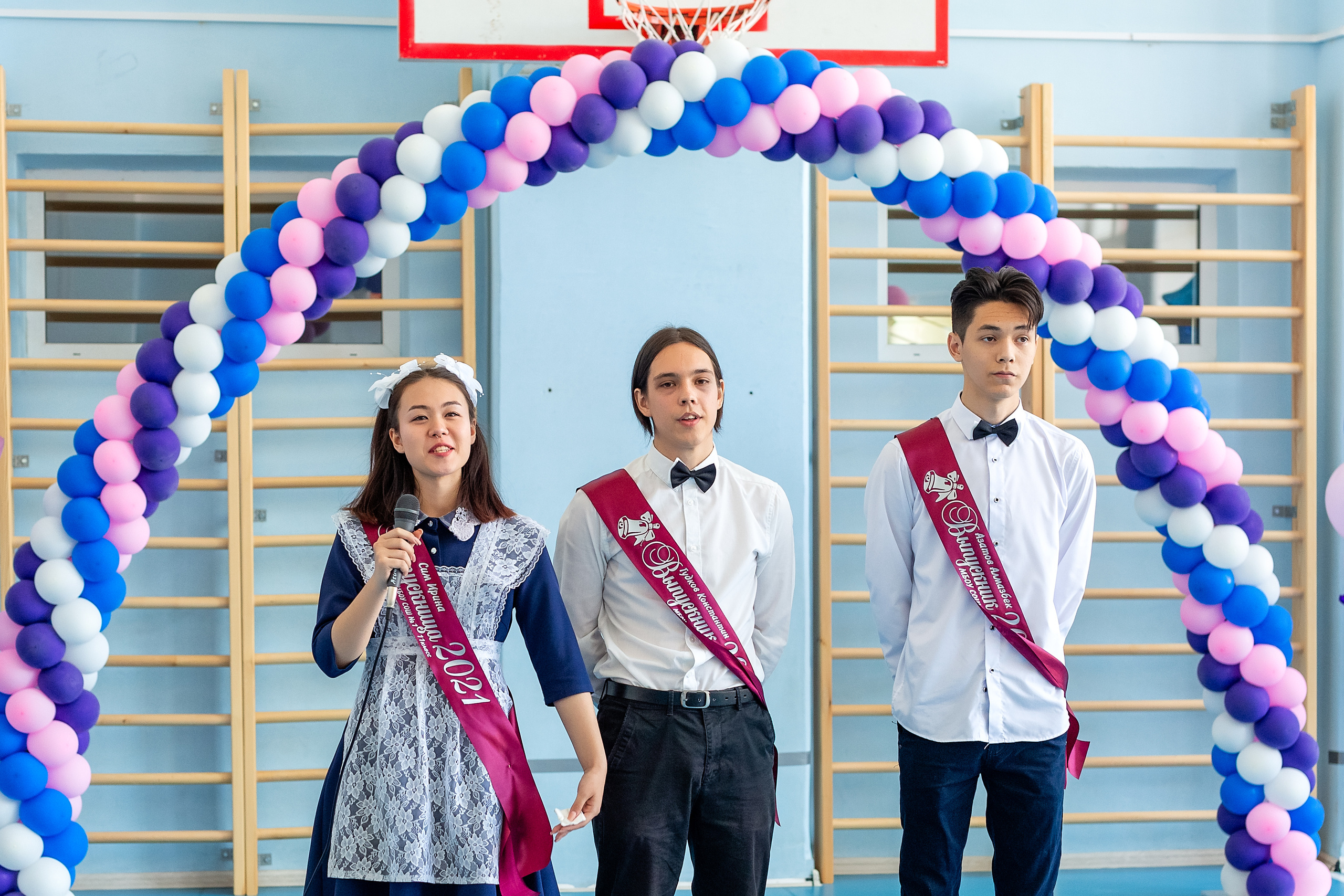 Последний звонок 1школа. Стильный выпускной альбом Владивосток фотограф Вероника Мигачева