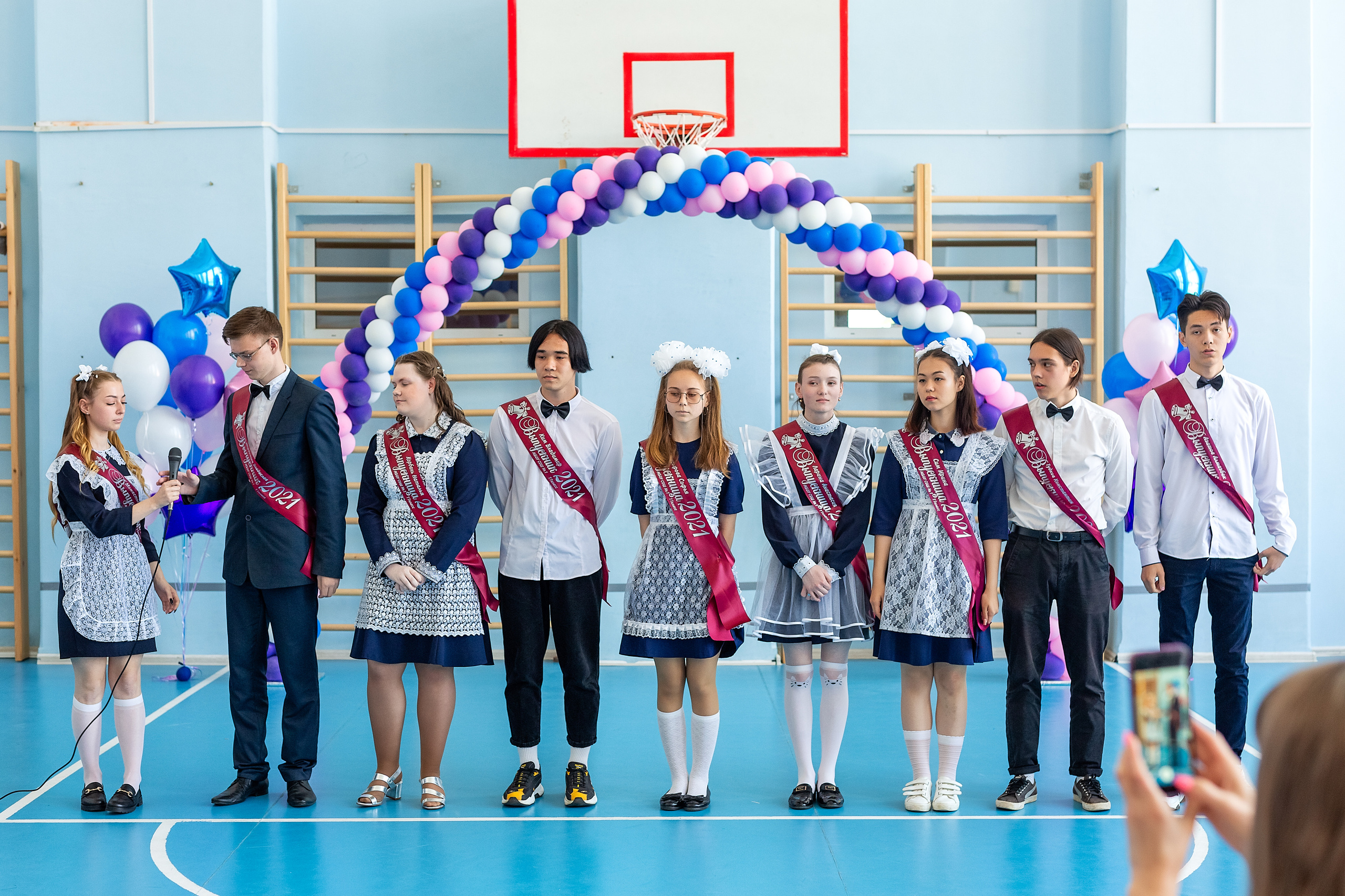 Последний звонок 1школа. Стильный выпускной альбом Владивосток фотограф Вероника Мигачева