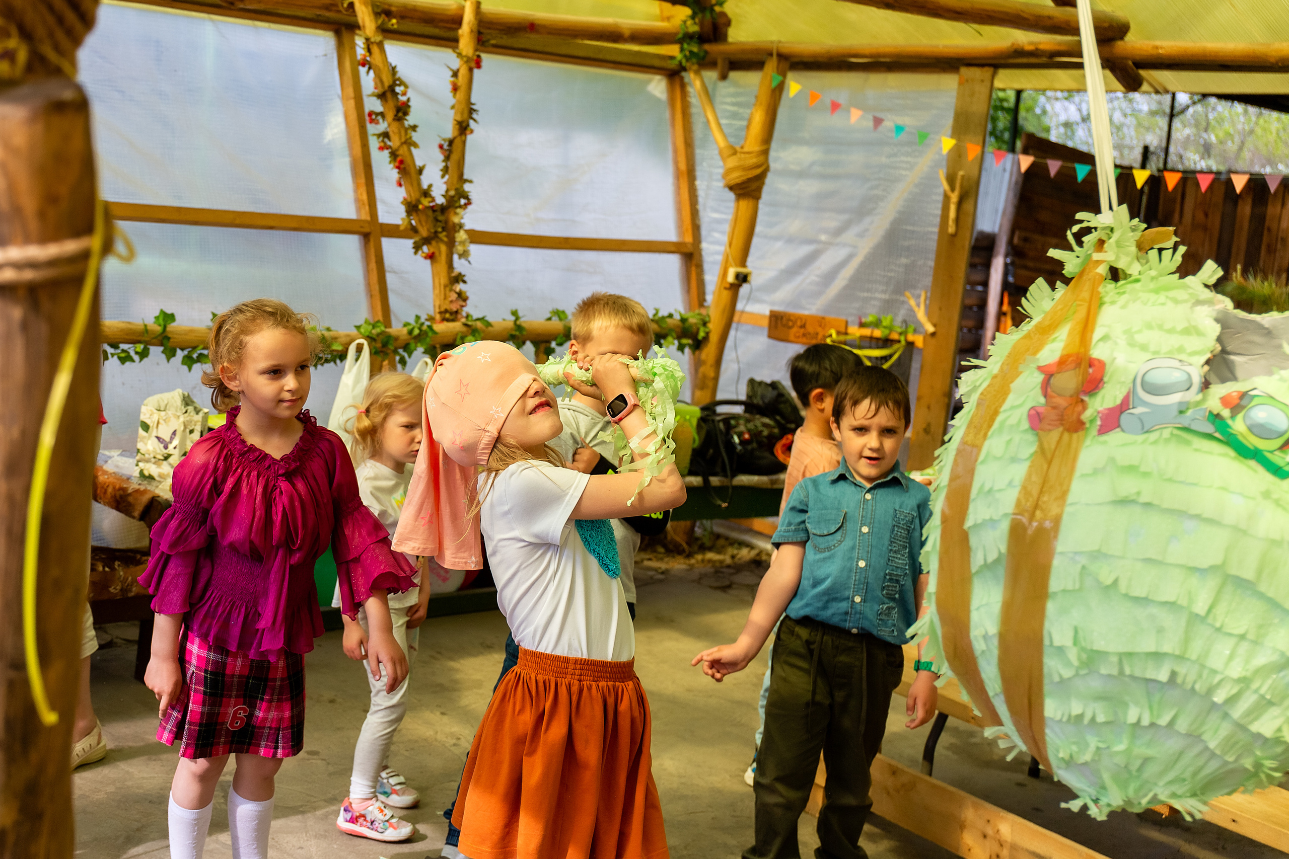 Ксюше 7 лет. БО " У дяди Фёдора». Стильный выпускной альбом Владивосток фотограф Вероника Мигачева