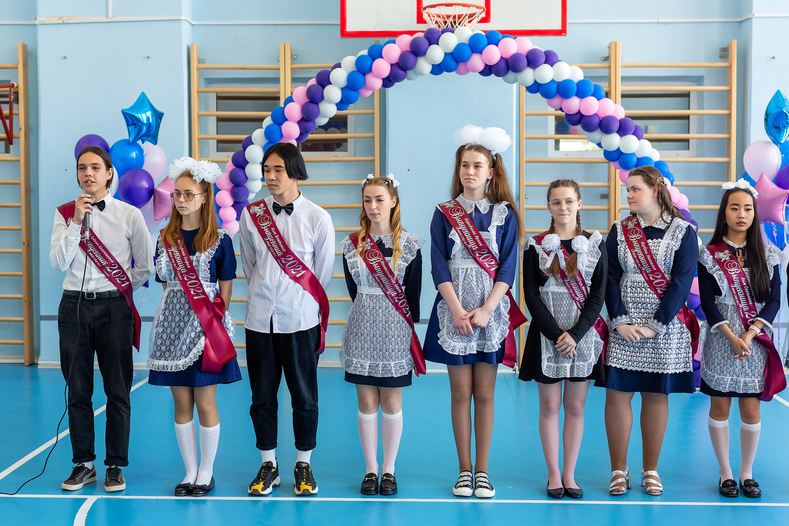 Последний звонок 1школа. Стильный выпускной альбом Владивосток фотограф Вероника Мигачева