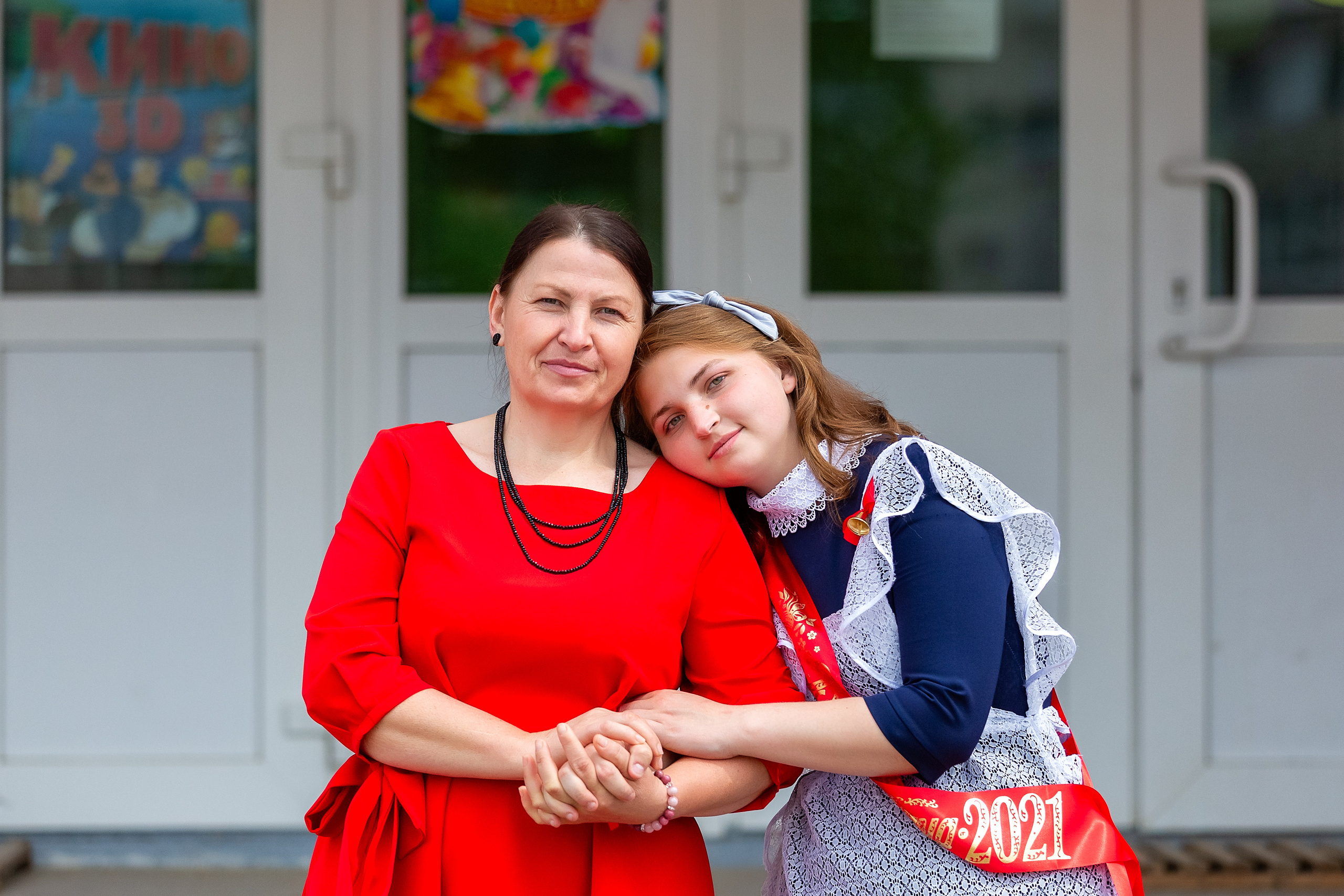 Последний звонок. с. Многоудобное. Стильный выпускной альбом Владивосток фотограф Вероника Мигачева