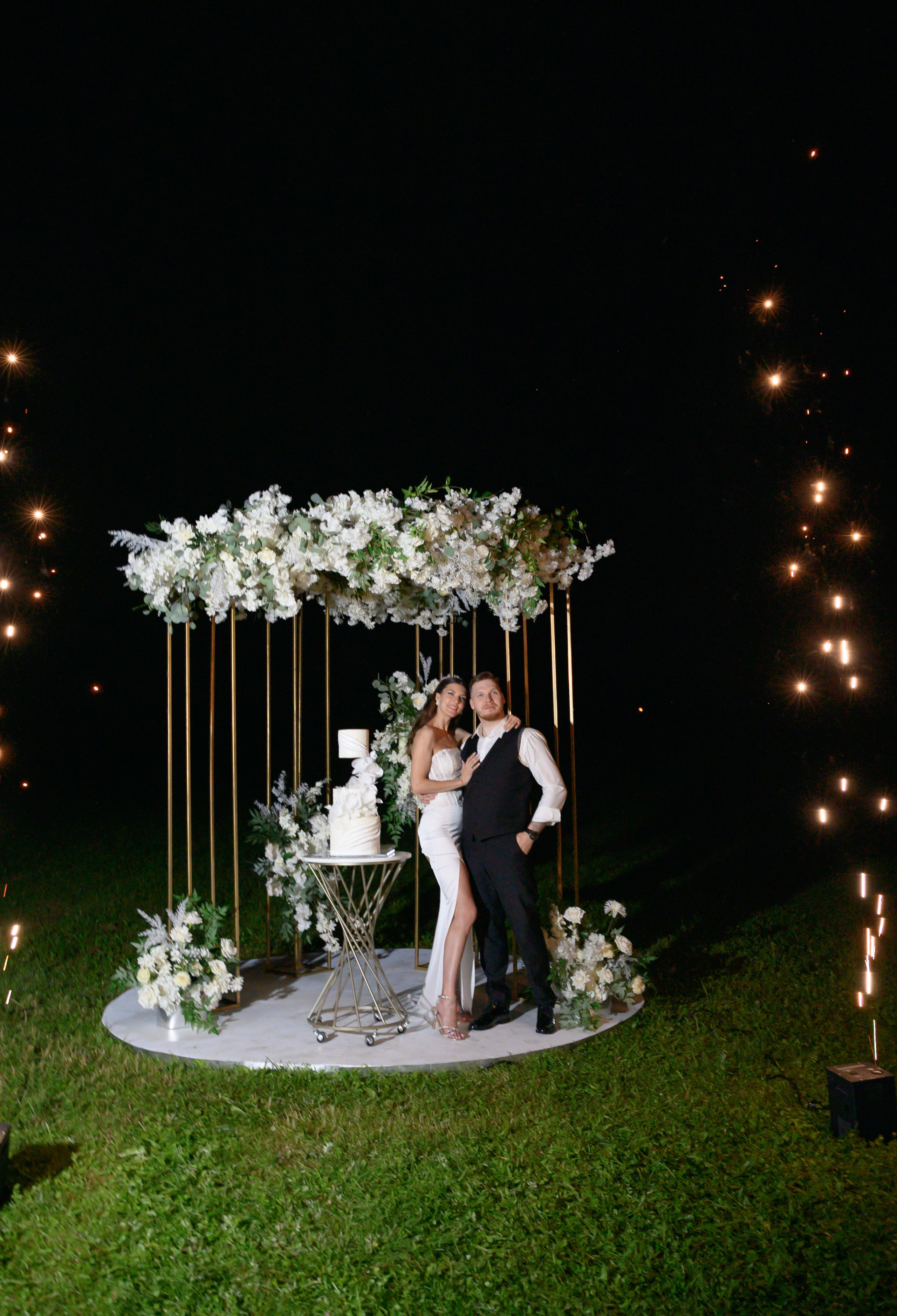 Женя & Марина, Загородная Свадьба на берегу озера. Свадебный фотограф Тюмень Анастасия Битная