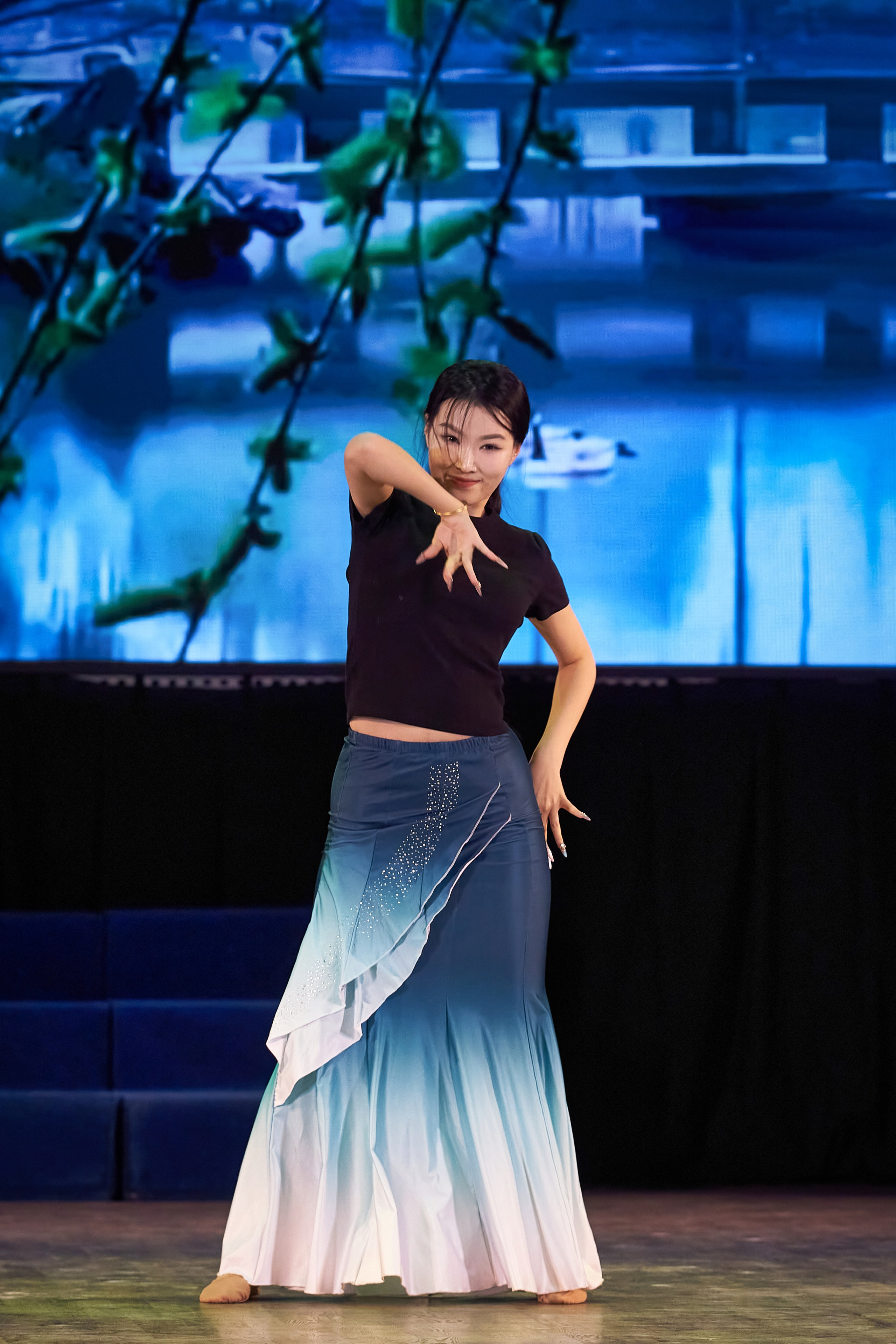 Лю Вэй. Китай. Танец встречи с весной