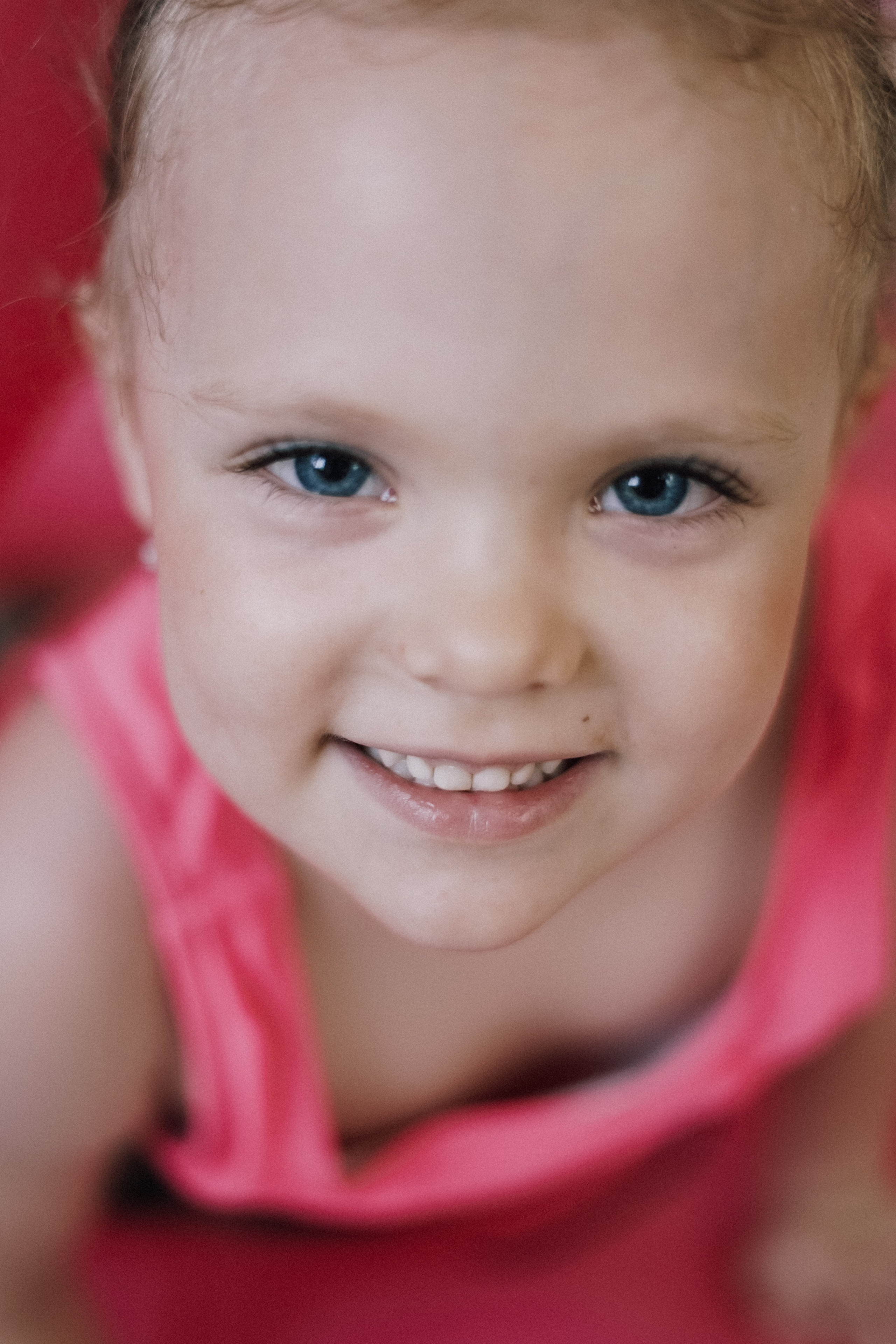 ЛЕТНИЙ ФОТОПРОЕКТ. ДЕТИ. Портретный и семейный фотограф в Мариуполе, РФ. Даша Жогло