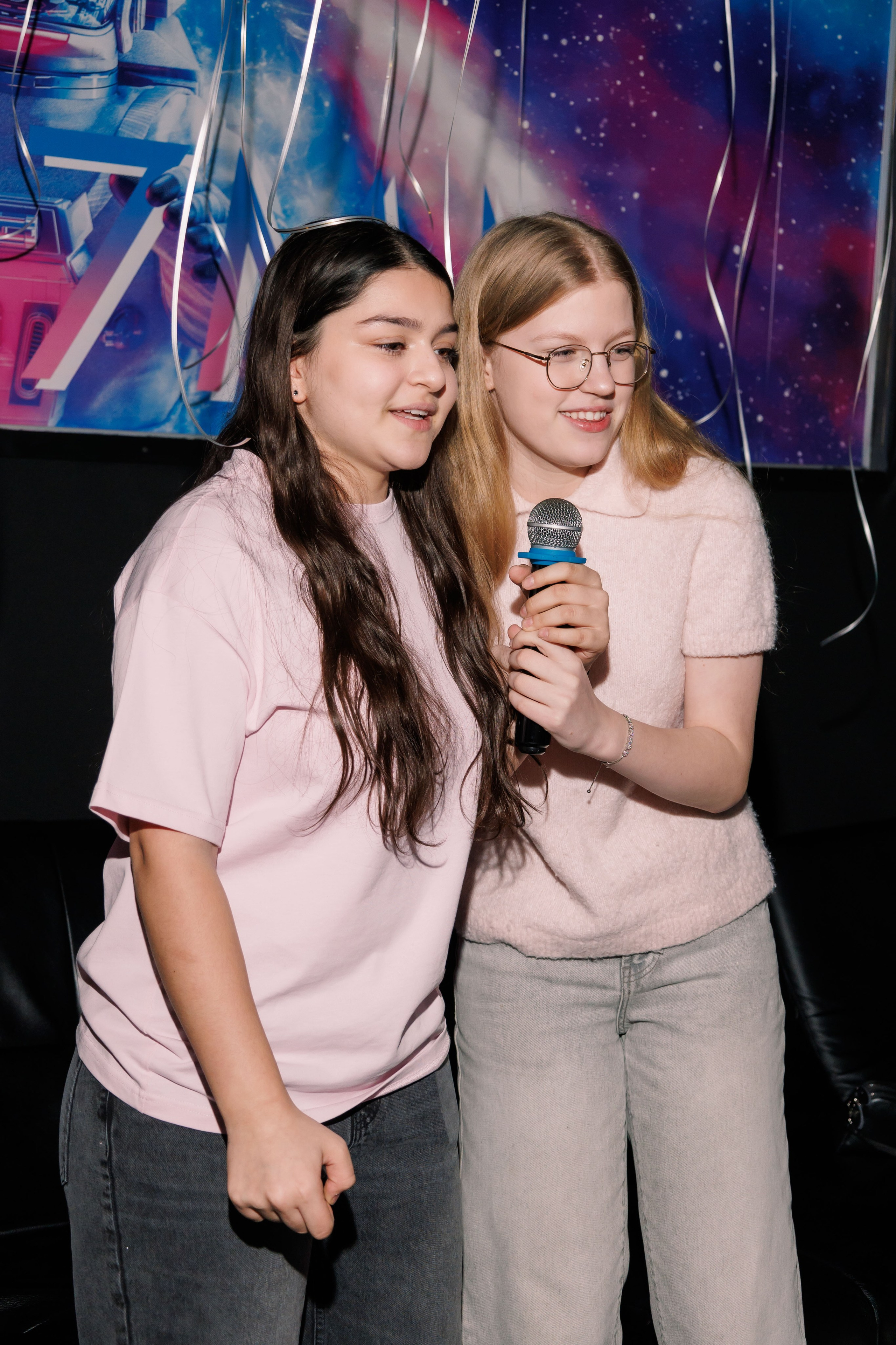 День Рождения в караоке. Фотограф в Москве Дмитрий Емельянов