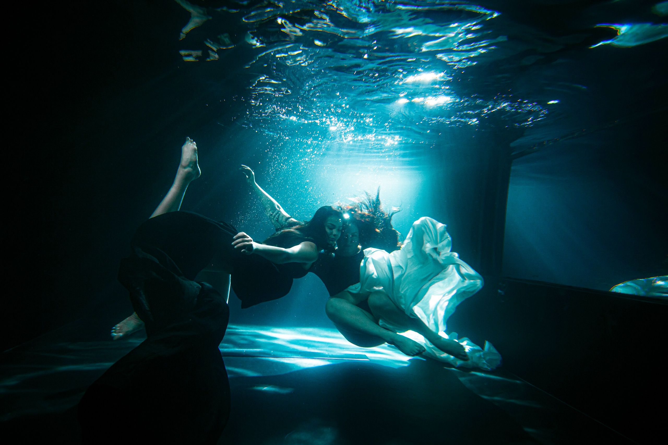 Света и Яна