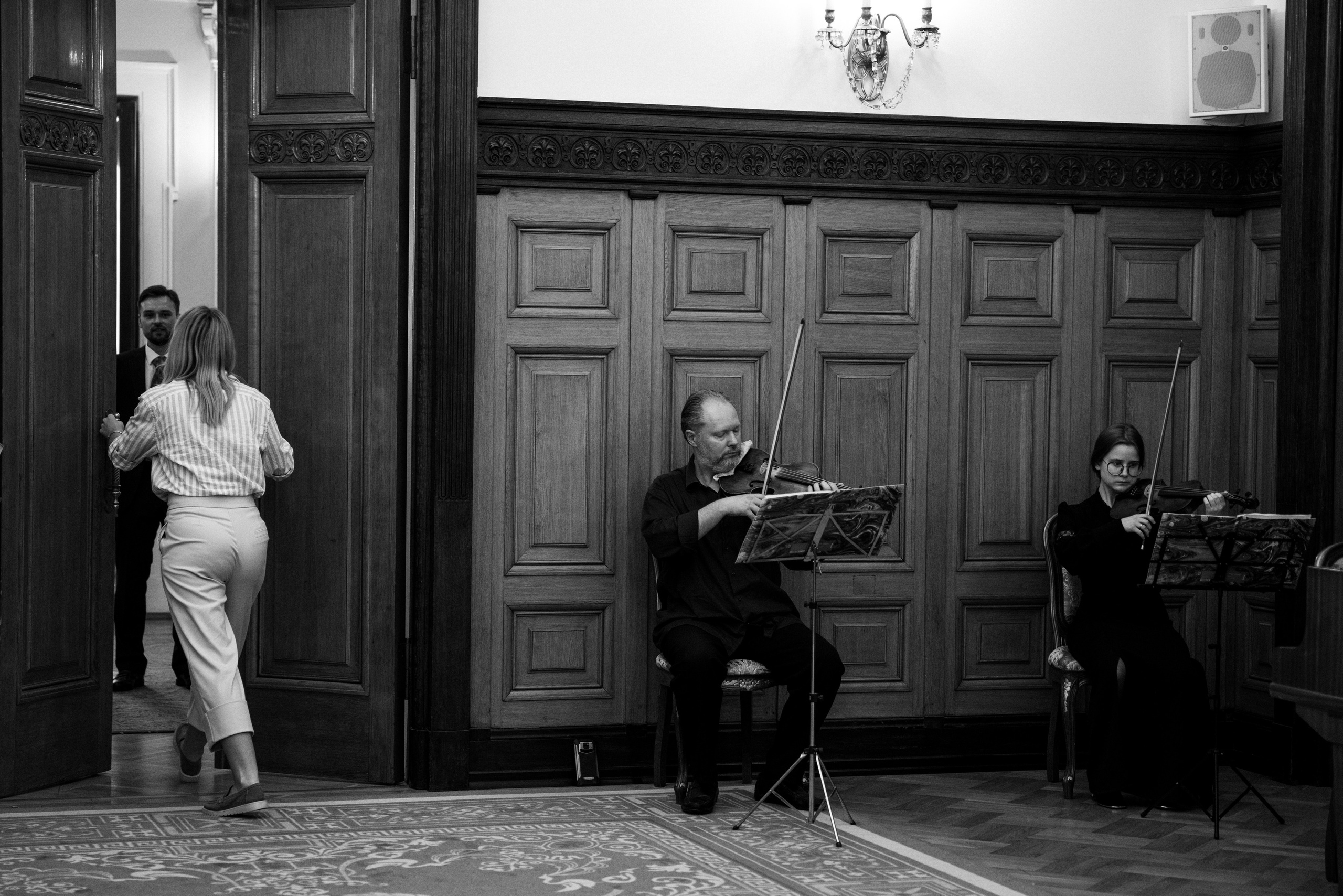 Я тебе подыграю. Свадебный и семейный фотограф в Москве Julia Juice