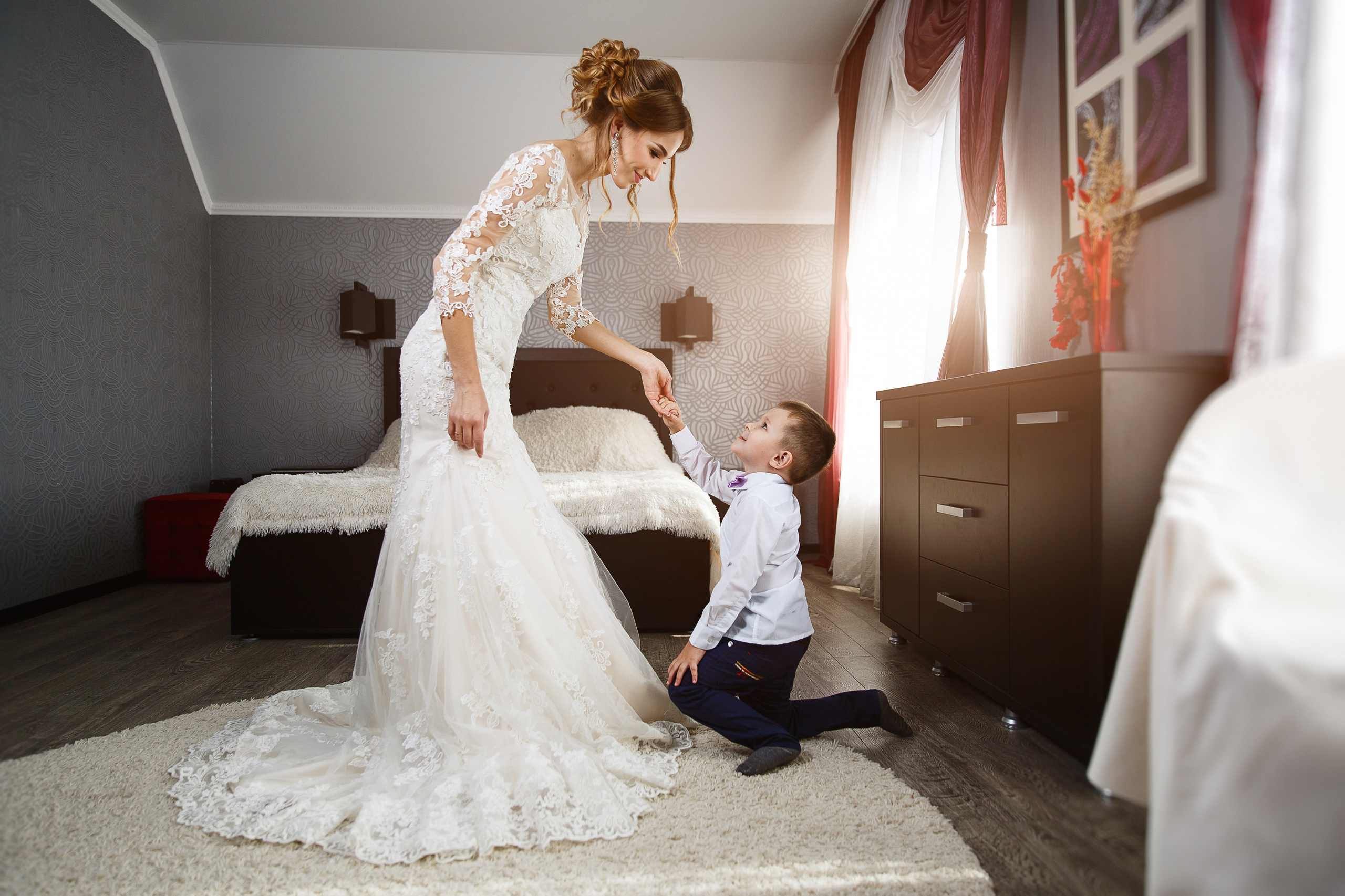 Renatphoto-Фотосессия свадьбы в Сукко на живописных полях. Профессиональная фотосъёмка интерьеров, предметная фотосессия еды для меню г. Анапа