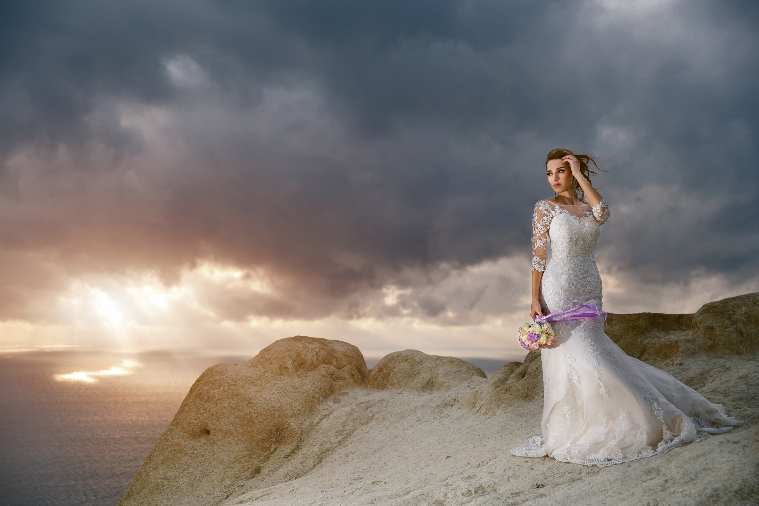 Renatphoto-Фотосессия свадьбы в Сукко на живописных полях. Профессиональная фотосъёмка интерьеров, предметная фотосессия еды для меню г. Анапа