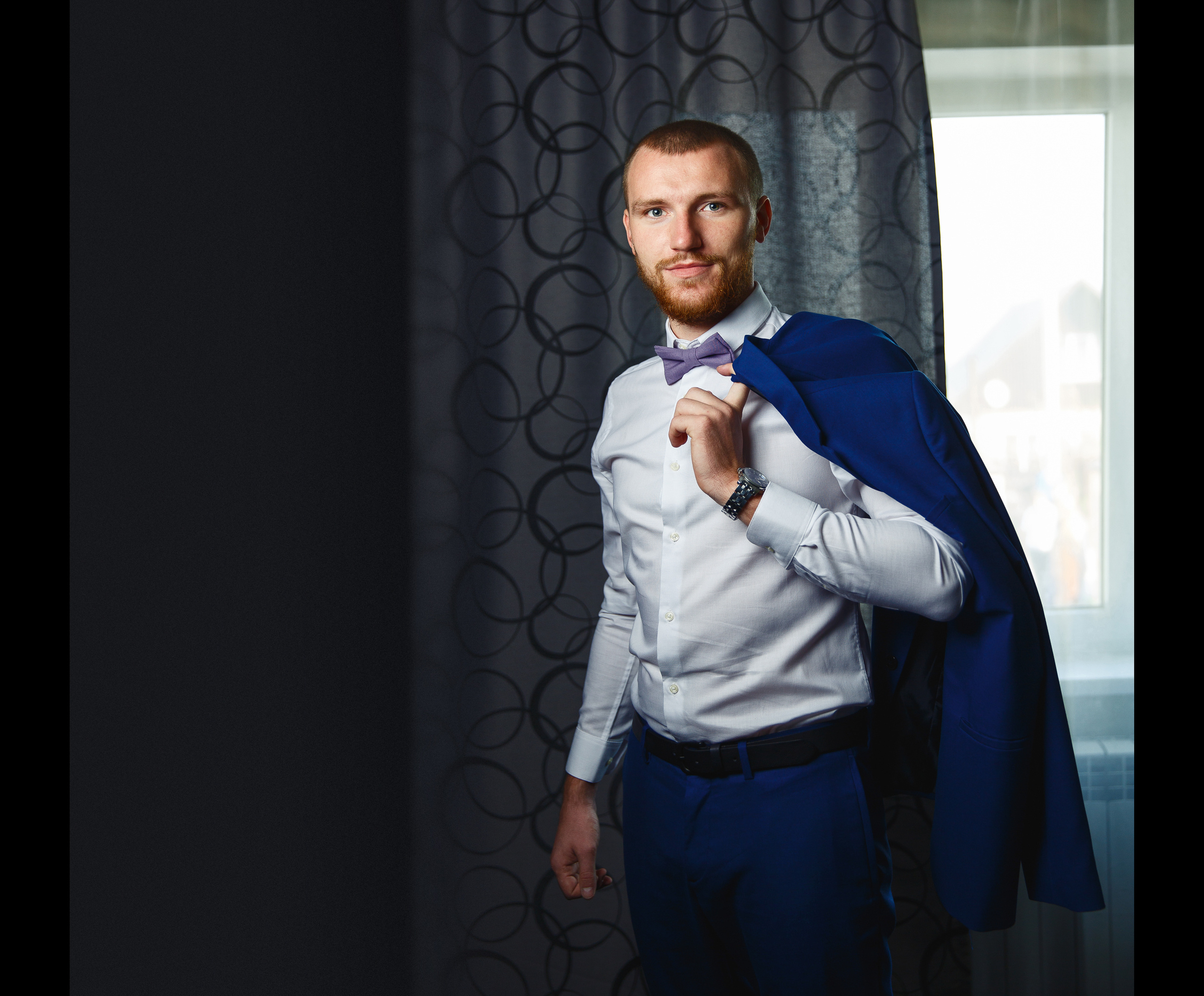 Renatphoto-Фотосессия свадьбы в Сукко на живописных полях. Профессиональная фотосъёмка интерьеров, предметная фотосессия еды для меню г. Анапа