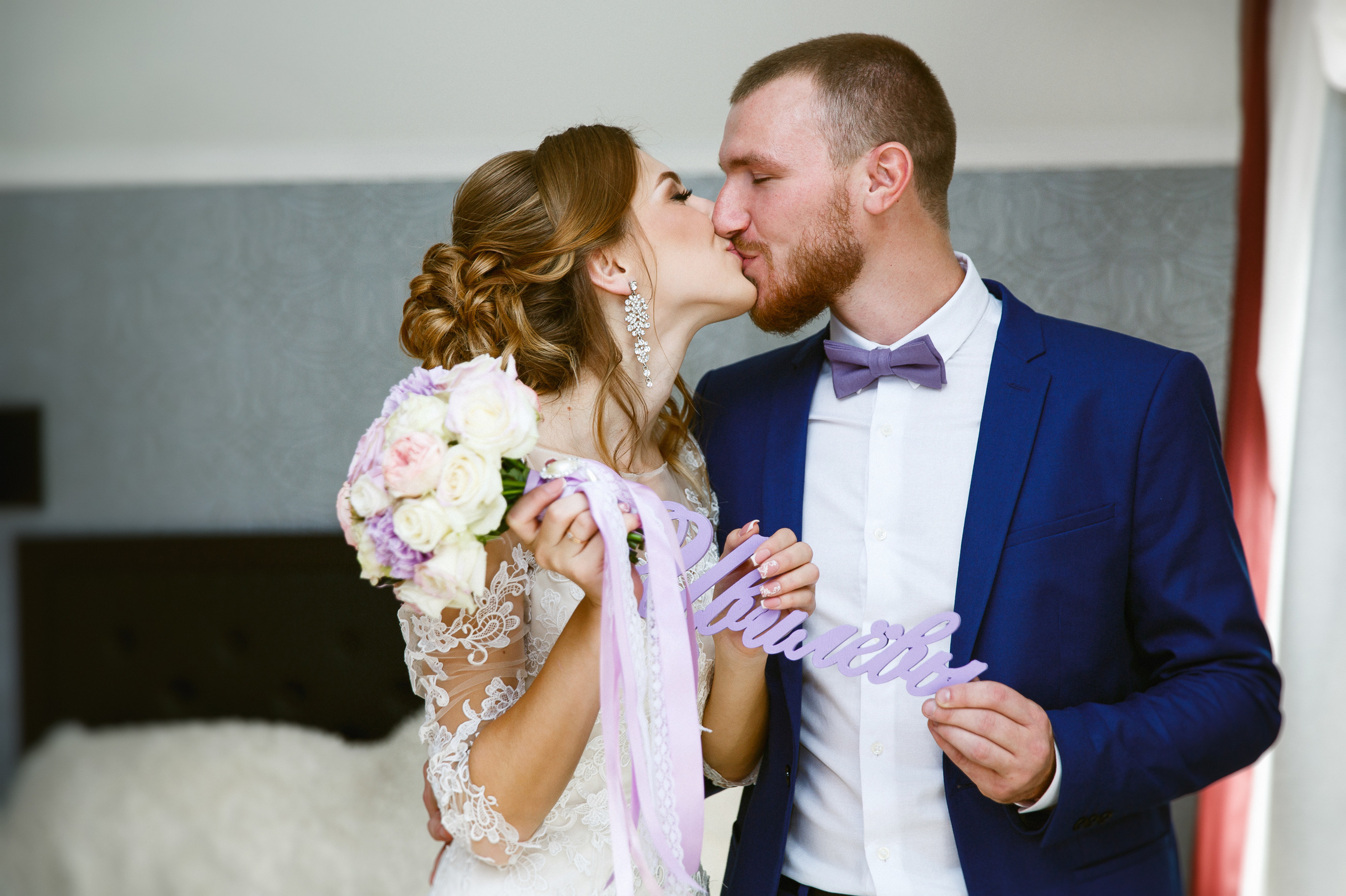 Renatphoto-Фотосессия свадьбы в Сукко на живописных полях. Профессиональная фотосъёмка интерьеров, предметная фотосессия еды для меню г. Анапа