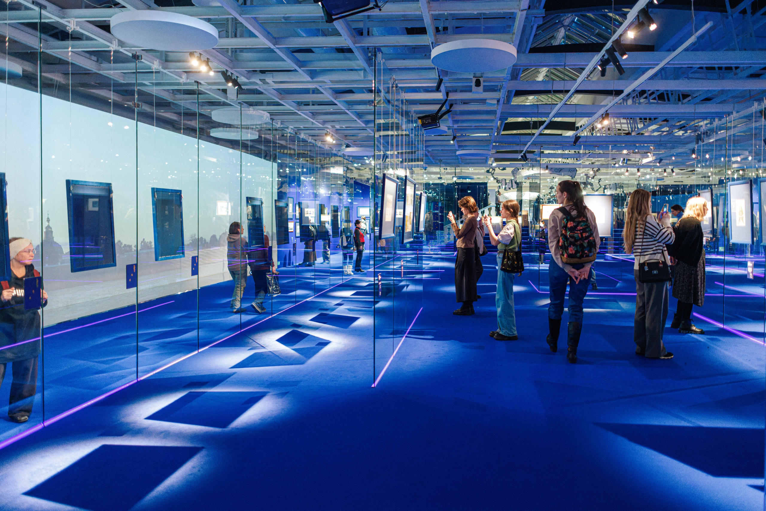 «Все Бенуа Всё Бенуа» в Манеже. Фотограф Балаев Михаил