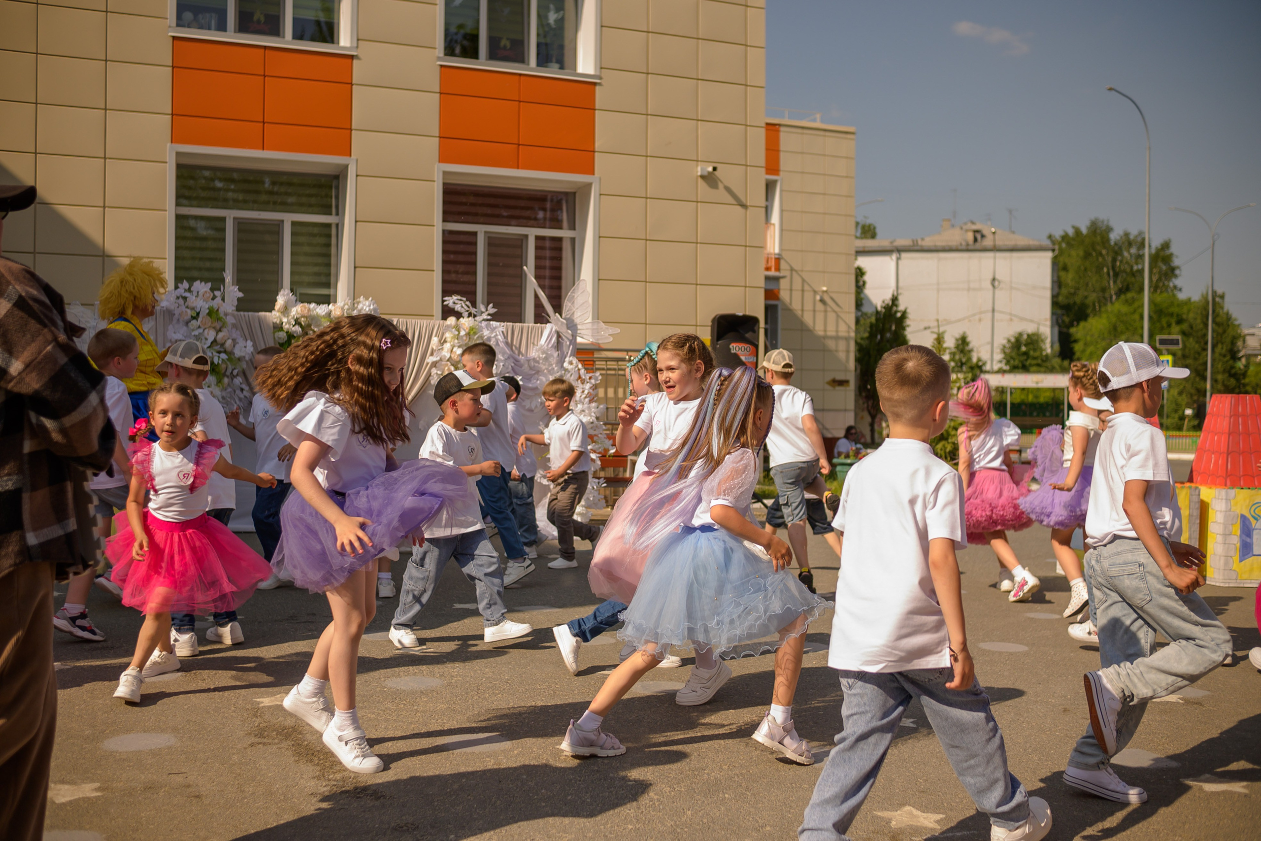 Репортаж выпускного группа «Фантазёры» 3 садик. Фотограф новорожденных, семейный детский в Тюмени Татьяна Морозова