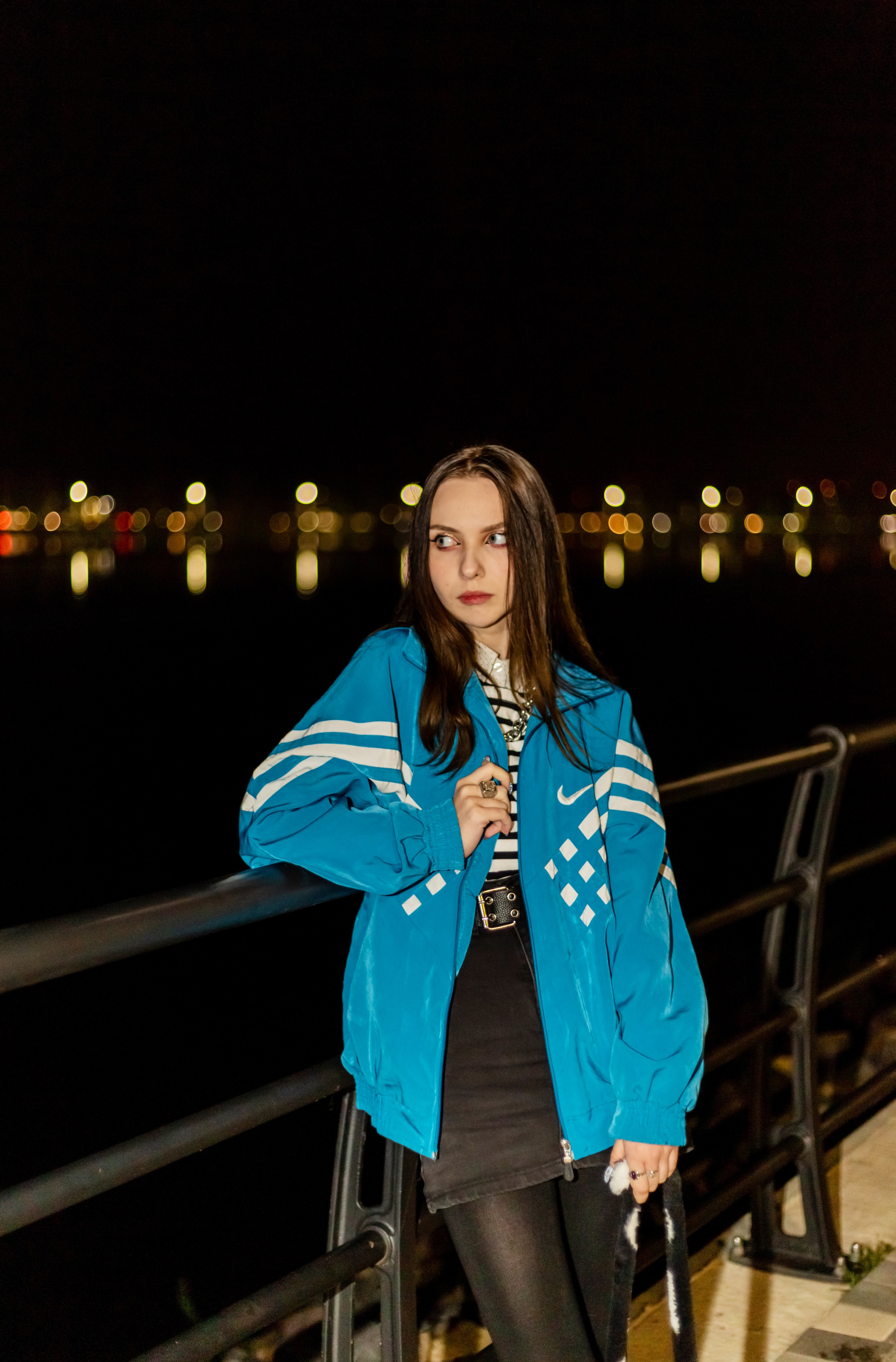 Вечерняя съемка в стиле 90-х. 11А — школа 9. Выпускные альбомы Воронеж от Веры Соколовой