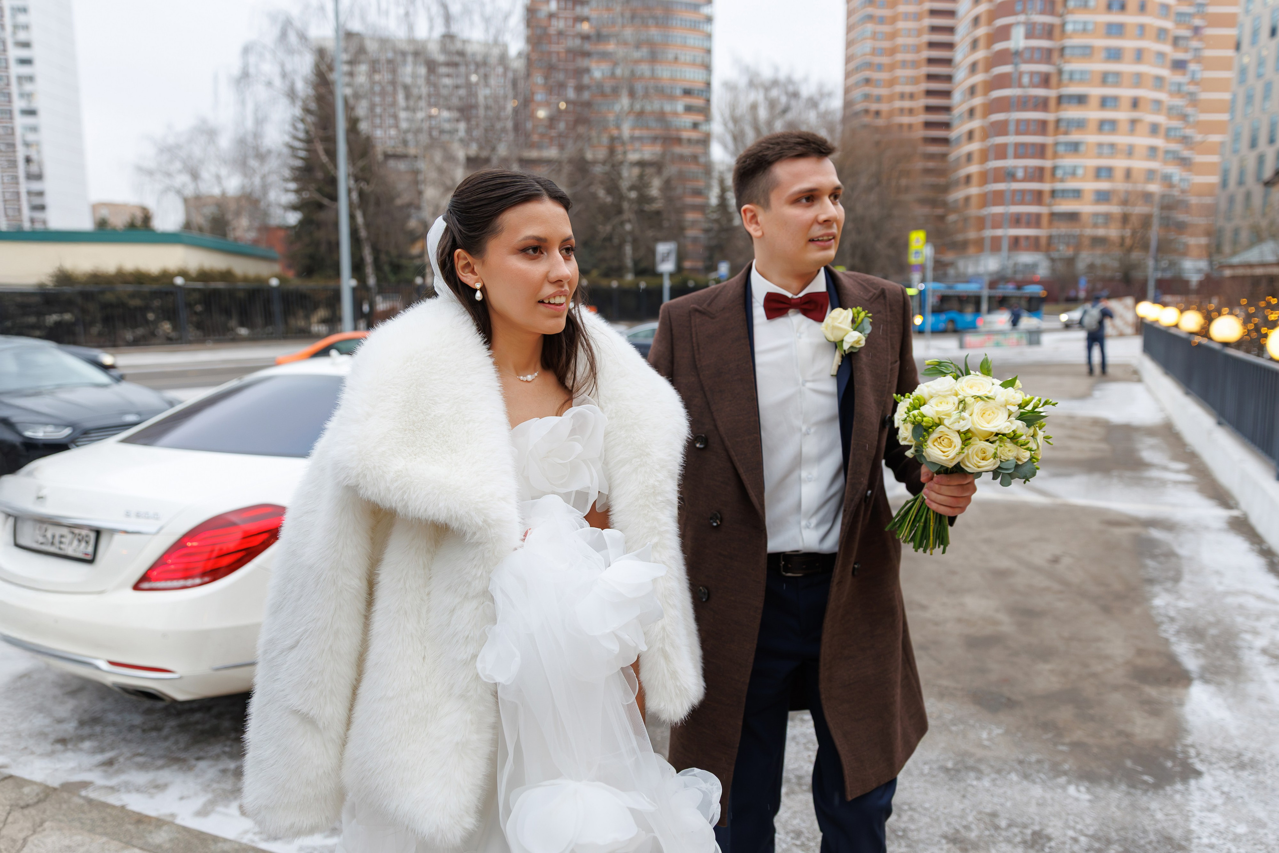 Свадебная фотосессия и сборы в гостинице Националь. Свадебный фотограф Москва и МО Сергей Киржаев