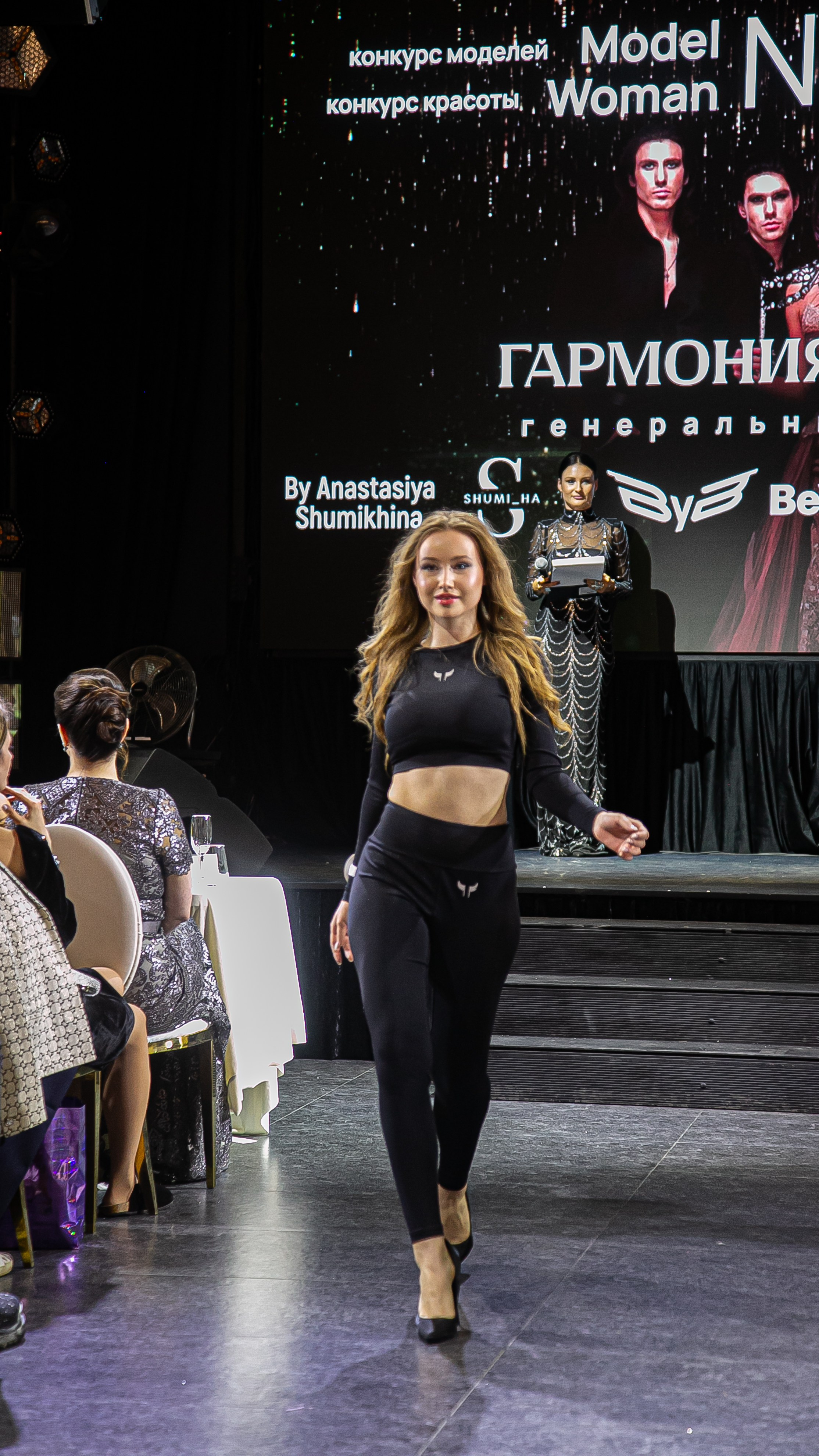 Показ мод +55. Фотограф Надежда Абаренова