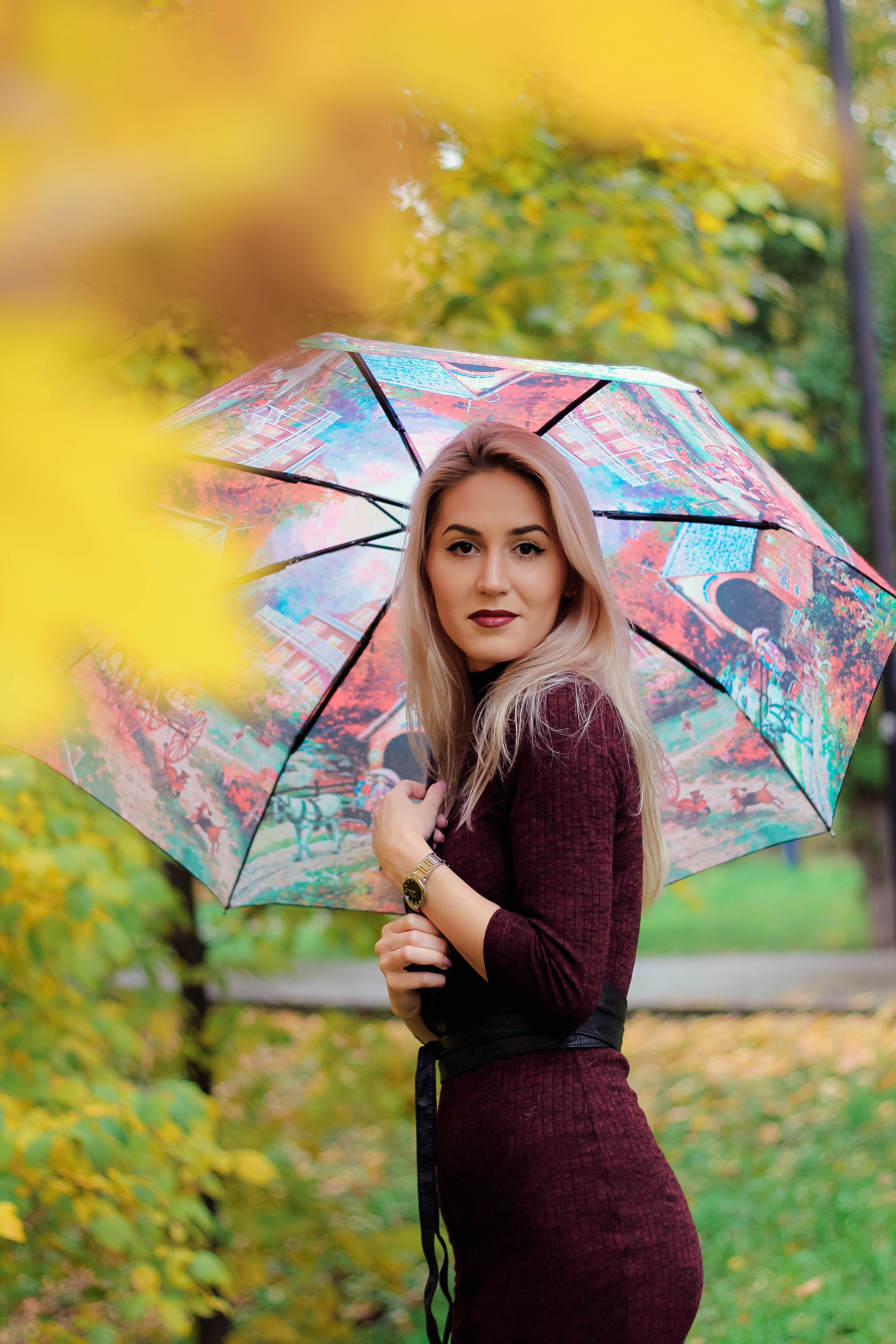 Зухра в осеннем парке. Фотограф Сарбиназ Мустафина в Казани