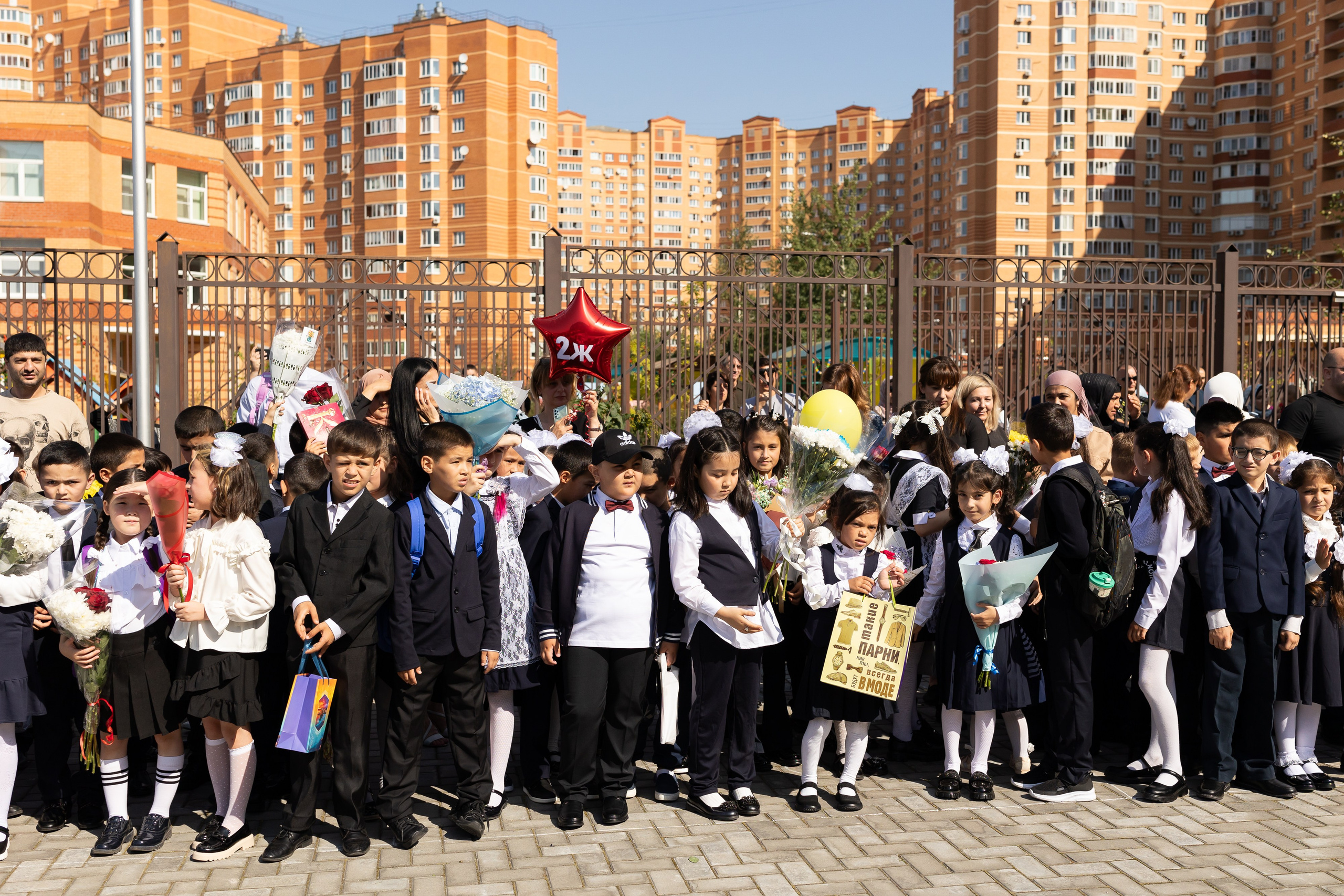 Линейка 1 сентября. Профессиональный Фотограф в Москве Андрей Славнов