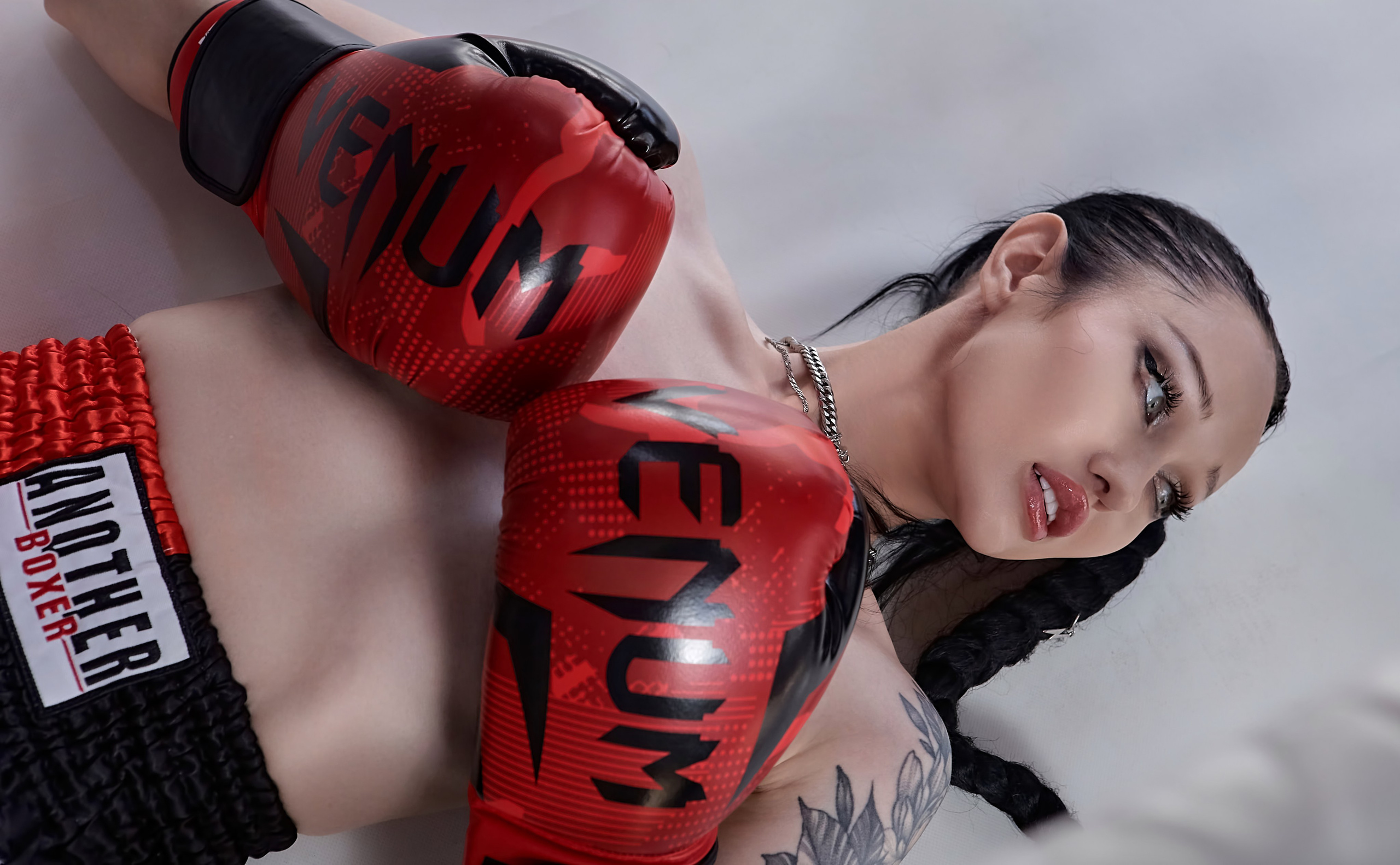 Портретная съемка в студии бокса. Портретный, свадебный и семейный фотограф в Краснодаре Михеева Светлана