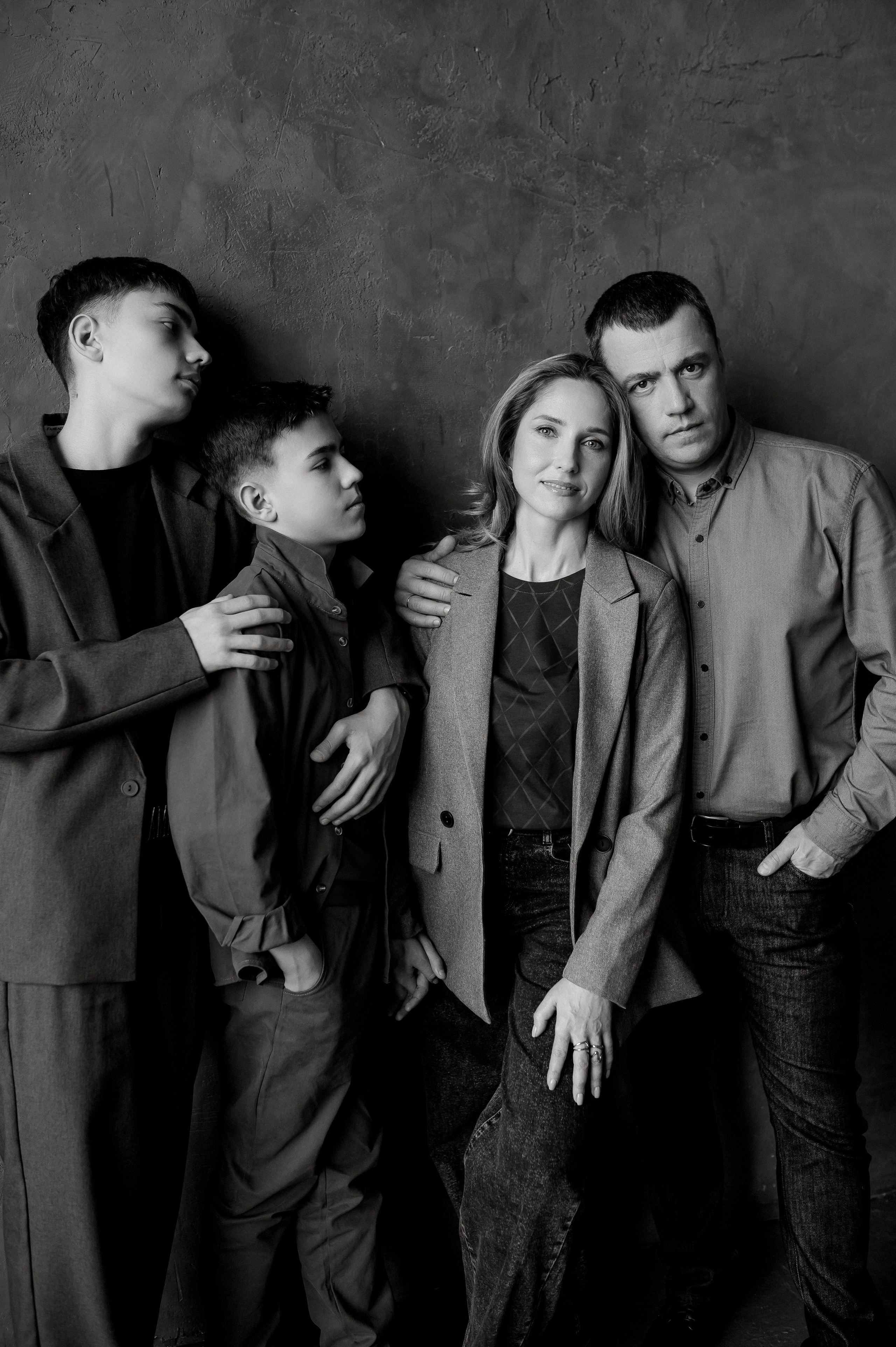 Семейная в студии. Фотограф Алексин, Тула