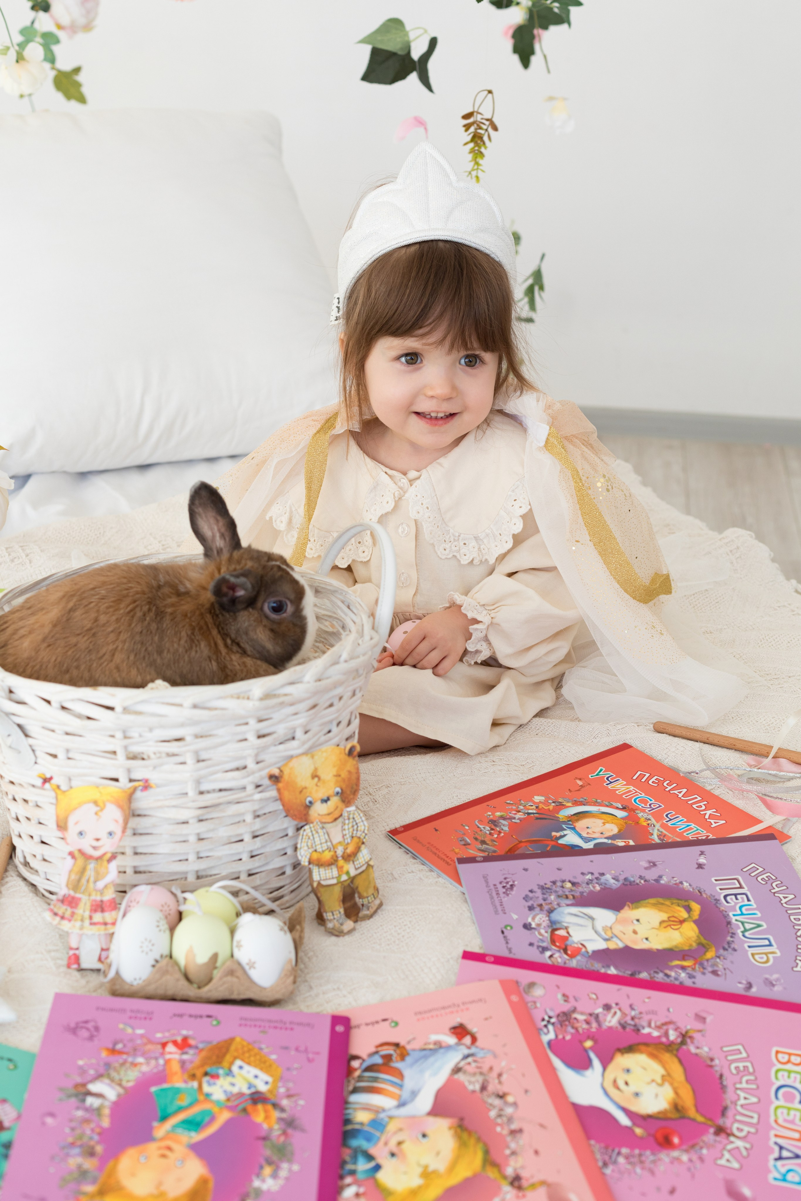 Фотосессия с детскими книгами. Детский и контент фотограф Надя Волкова Санкт-Петербург