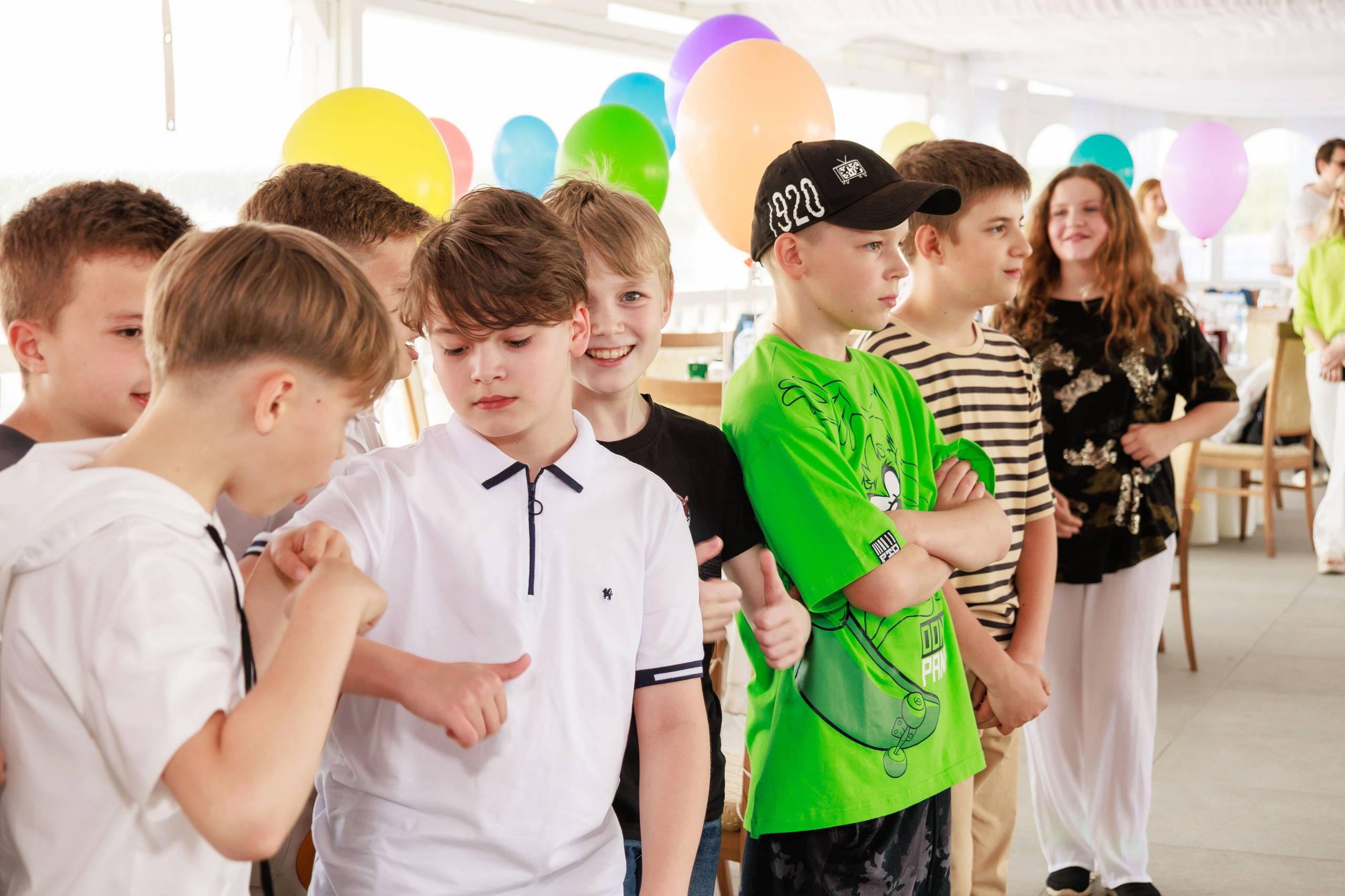 Выпускной 4 класс. Фотограф в Москве Дмитрий Емельянов