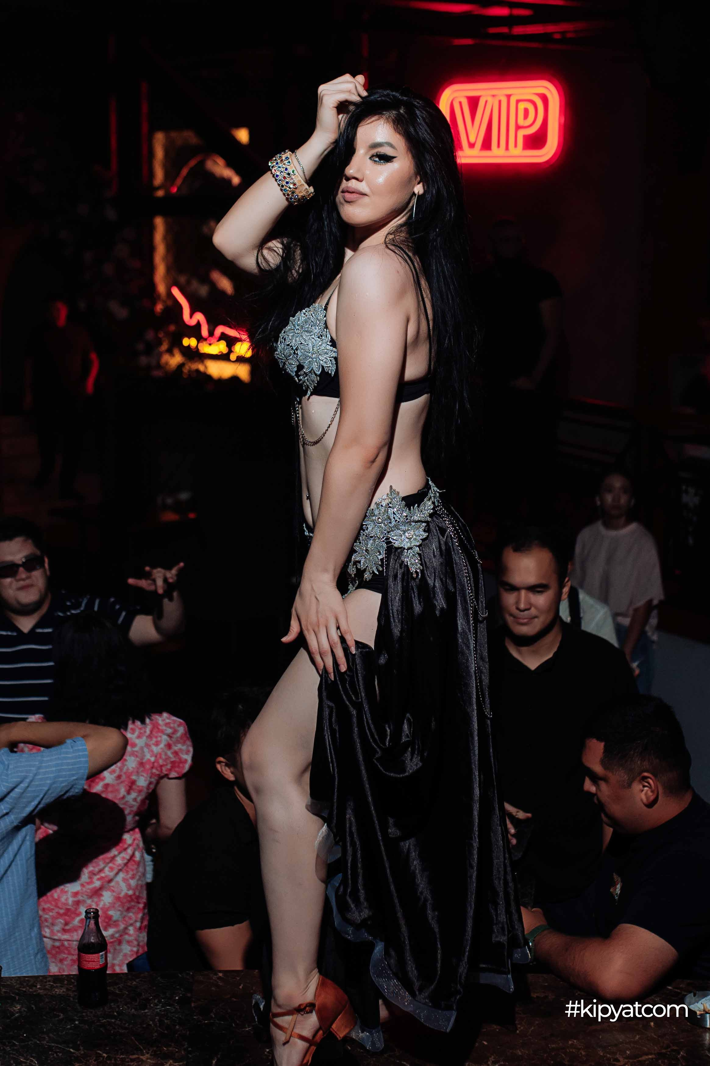 The Queen Prive. Кипятком Шымкент