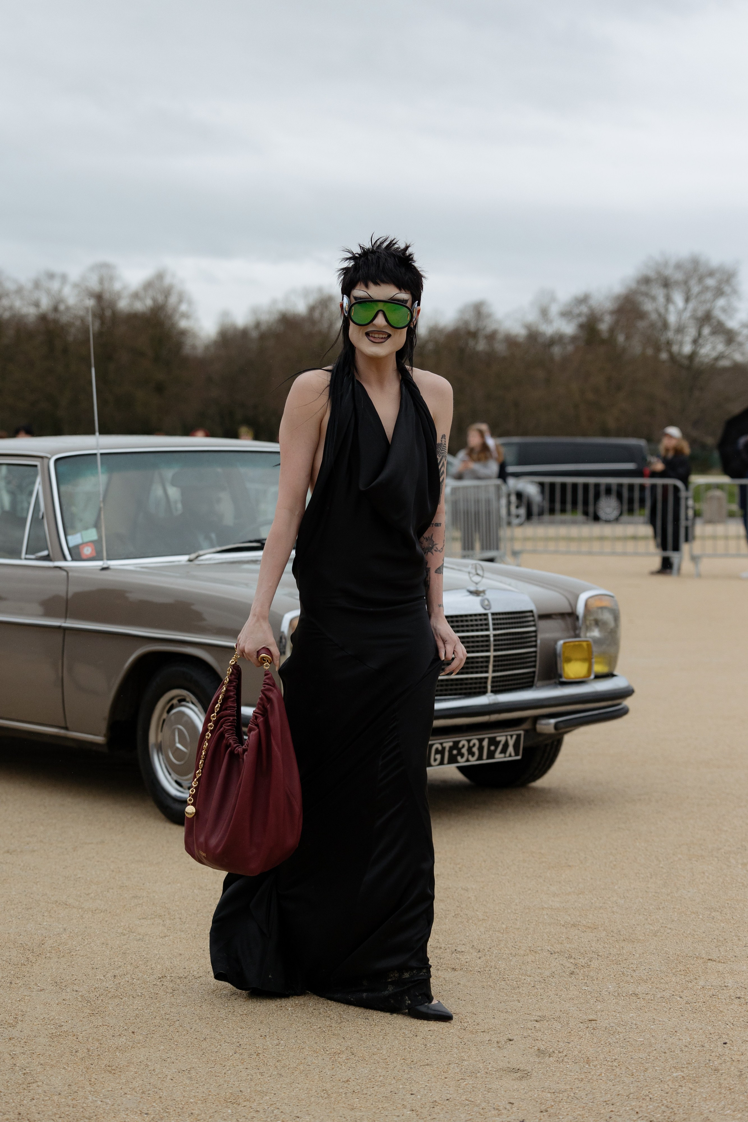 LOEWE PFW WOMENSWEAR FALL-WINTER 24/25. Photographer in Milan Ivan Goncharov