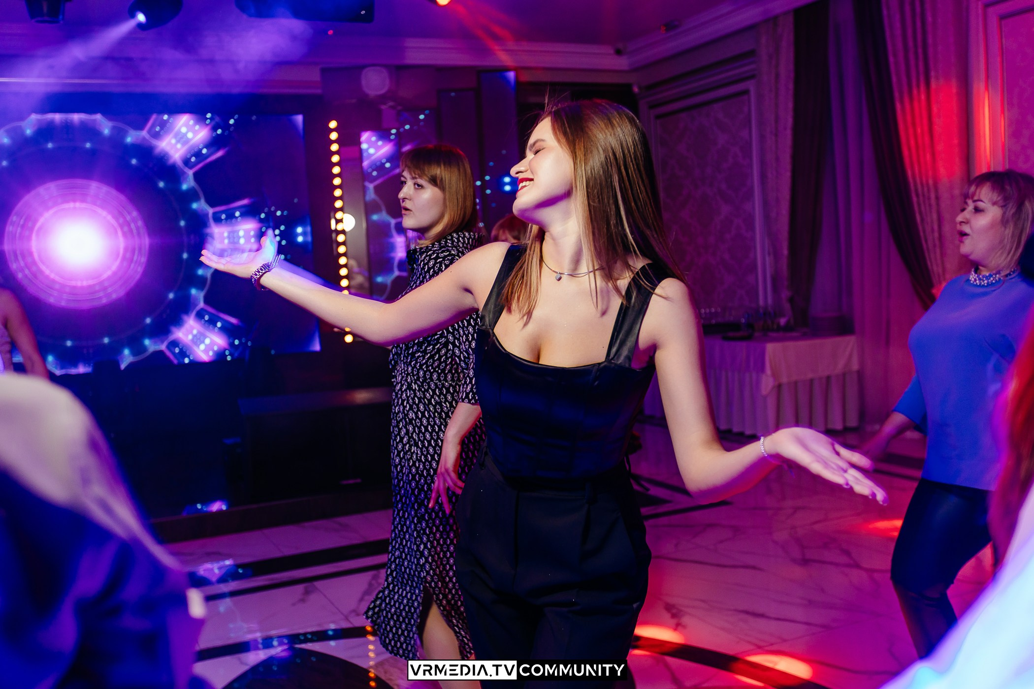 Мюзикл «12 Месяцев» в ресторане «Лазурный берег»