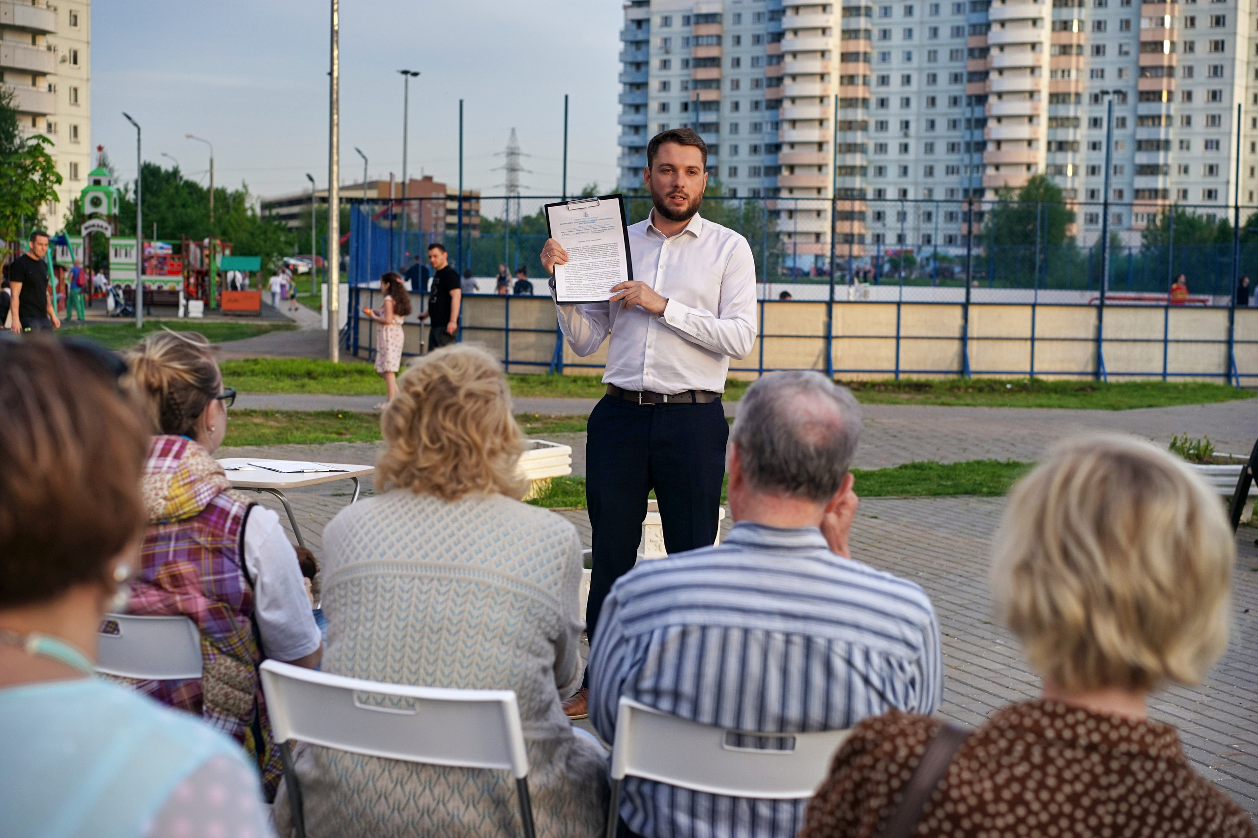 Фотограф Валерий Теневой: Компания в Госдуму 2021: Роман Юнеман