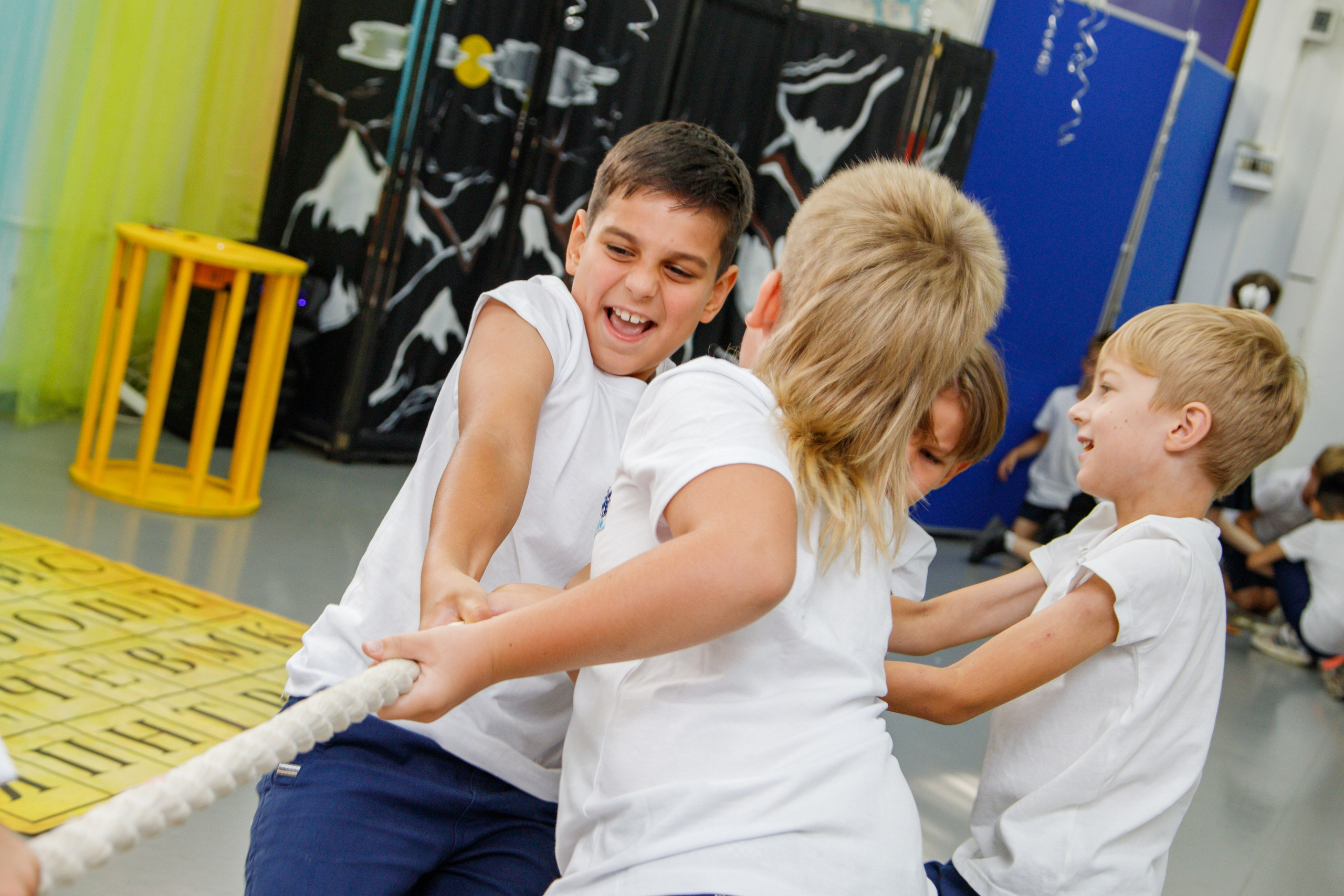 Репортажная съемка праздника знаний в школе. Семейный и школьный фотограф в Москве Анна Ткач
