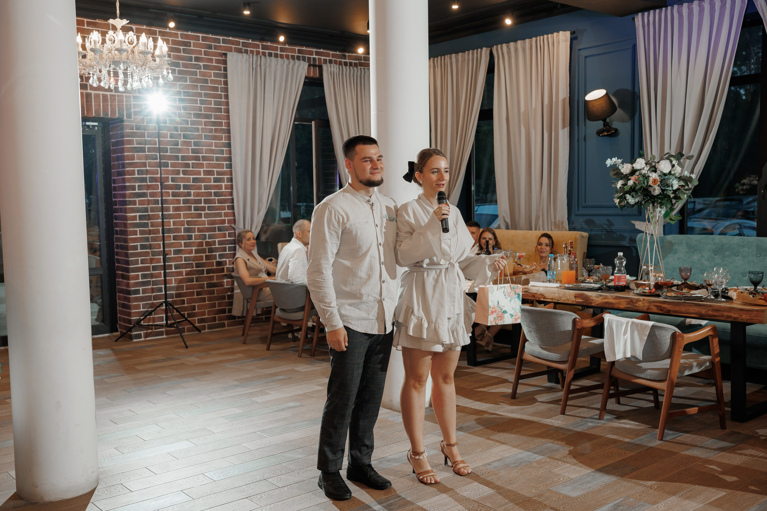 Полина и Дмитрий, загородный клуб «Барин», ЗАГС в г. Пушкино. Свадебный и репортажный фотограф (Москва, Королев и другие)