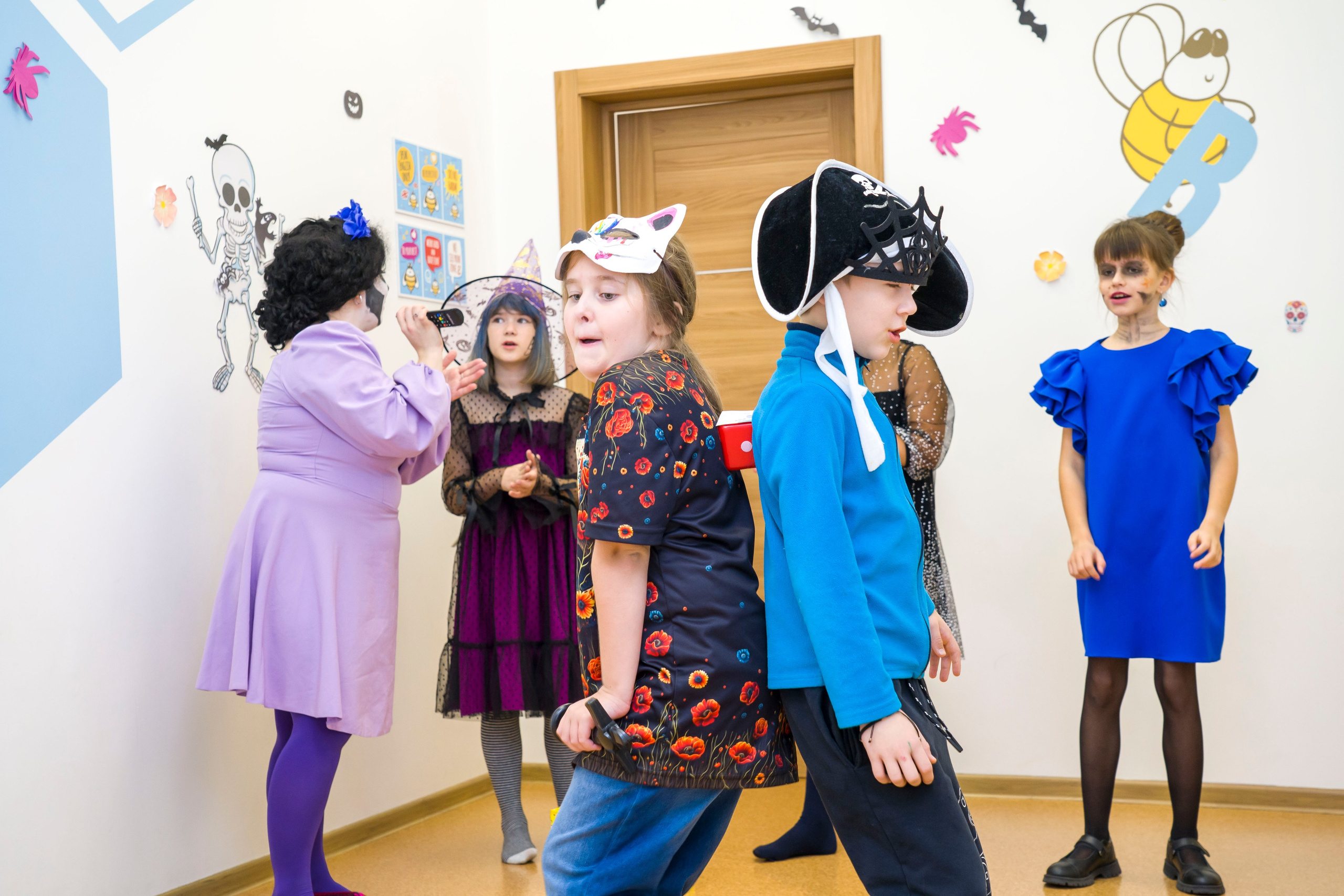 Репортаж детского праздника хеллоуин. Фотограф в Санкт-Петербурге. Репортажная и все съёмки для бизнеса