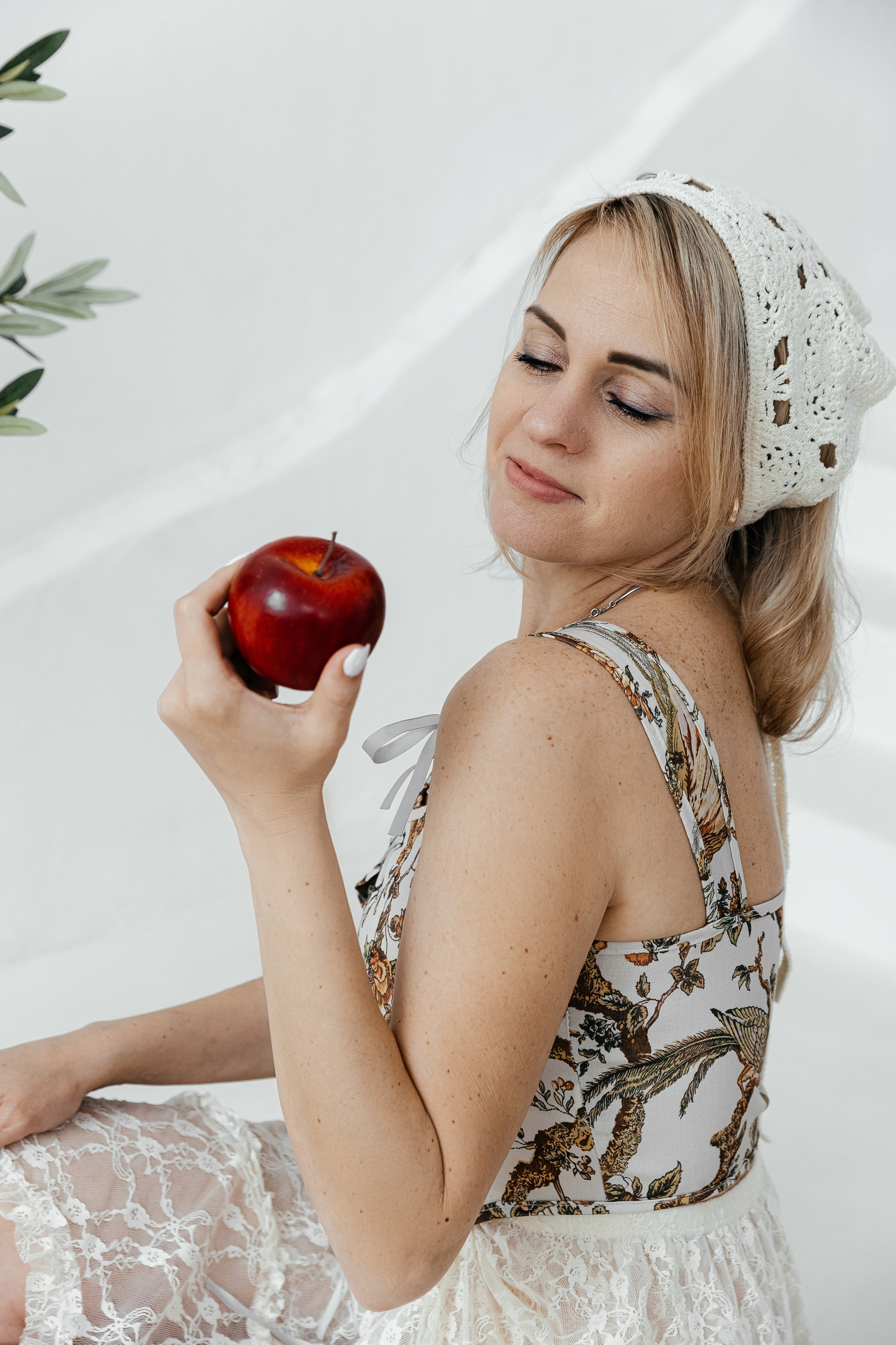 Оля. Главная