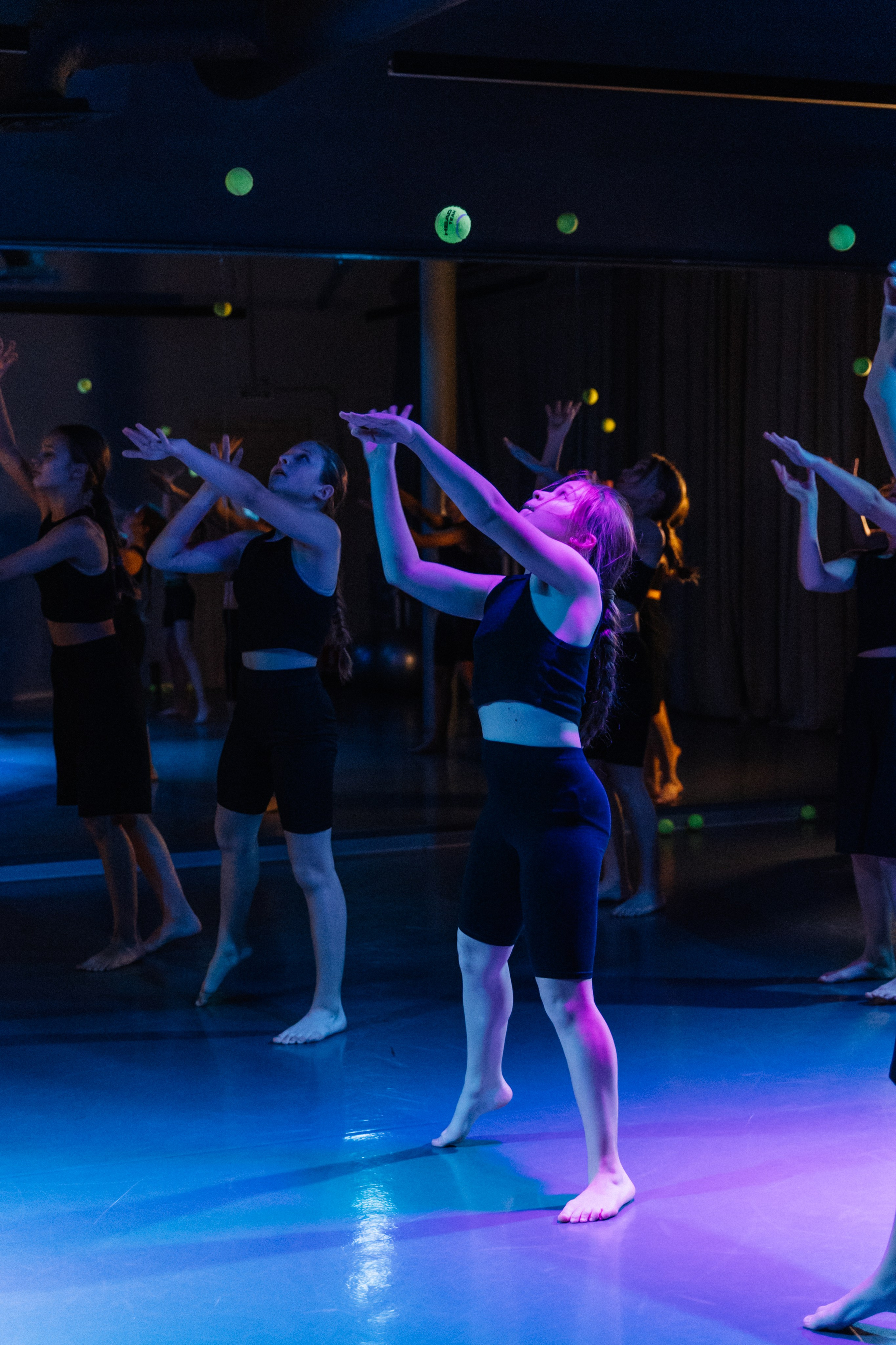 Репетиция в студии современной хореографии PLASTIKA. Главная