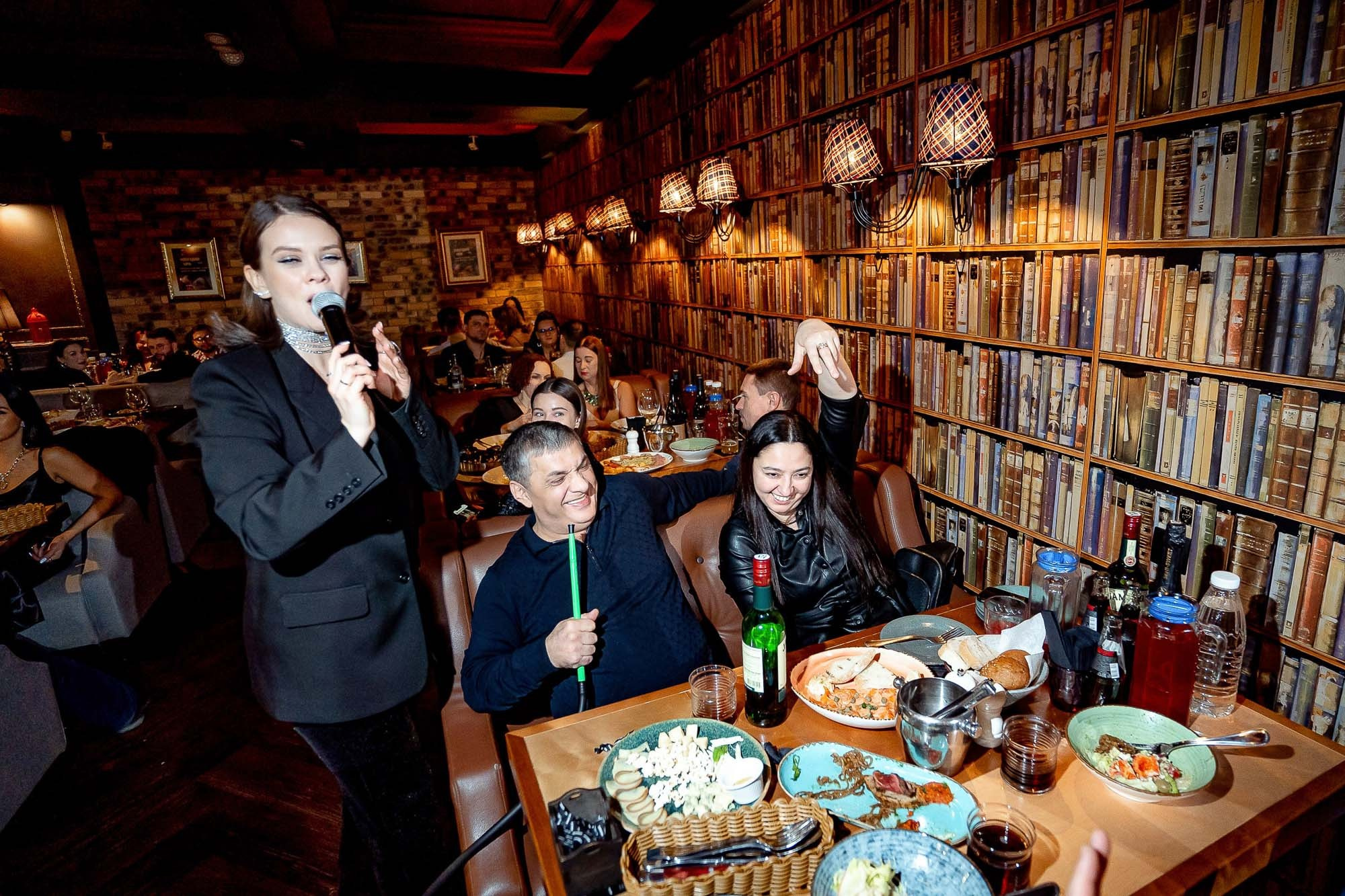 Новый год 2024 в Peoples. Сергей Кошкин. Репортажная и ивент-фотография в Сургуте