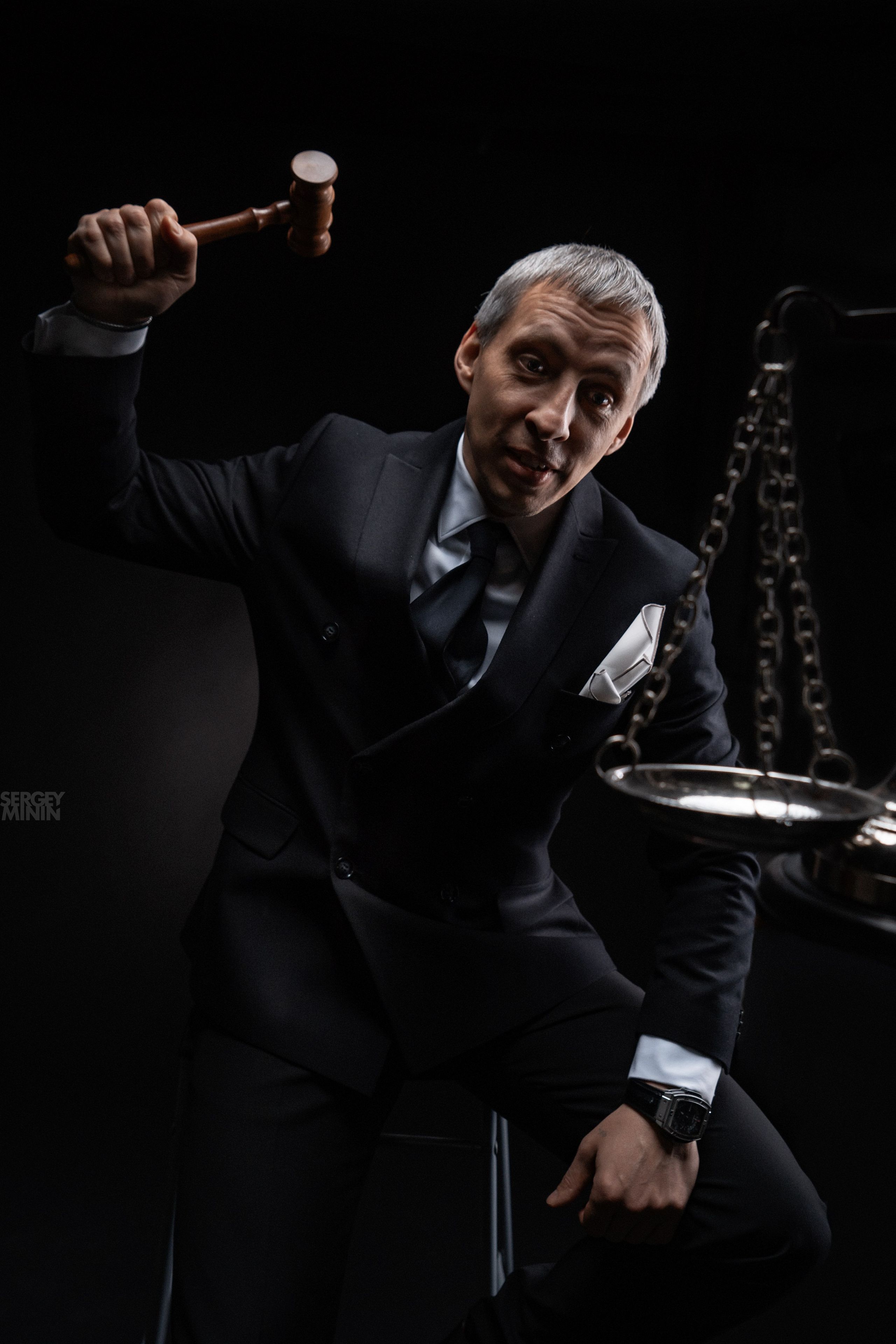 Деловые Портреты женщин и мужчин. Студийный и Рекламный Фотограф в Екатеринбурге Сергей Минин