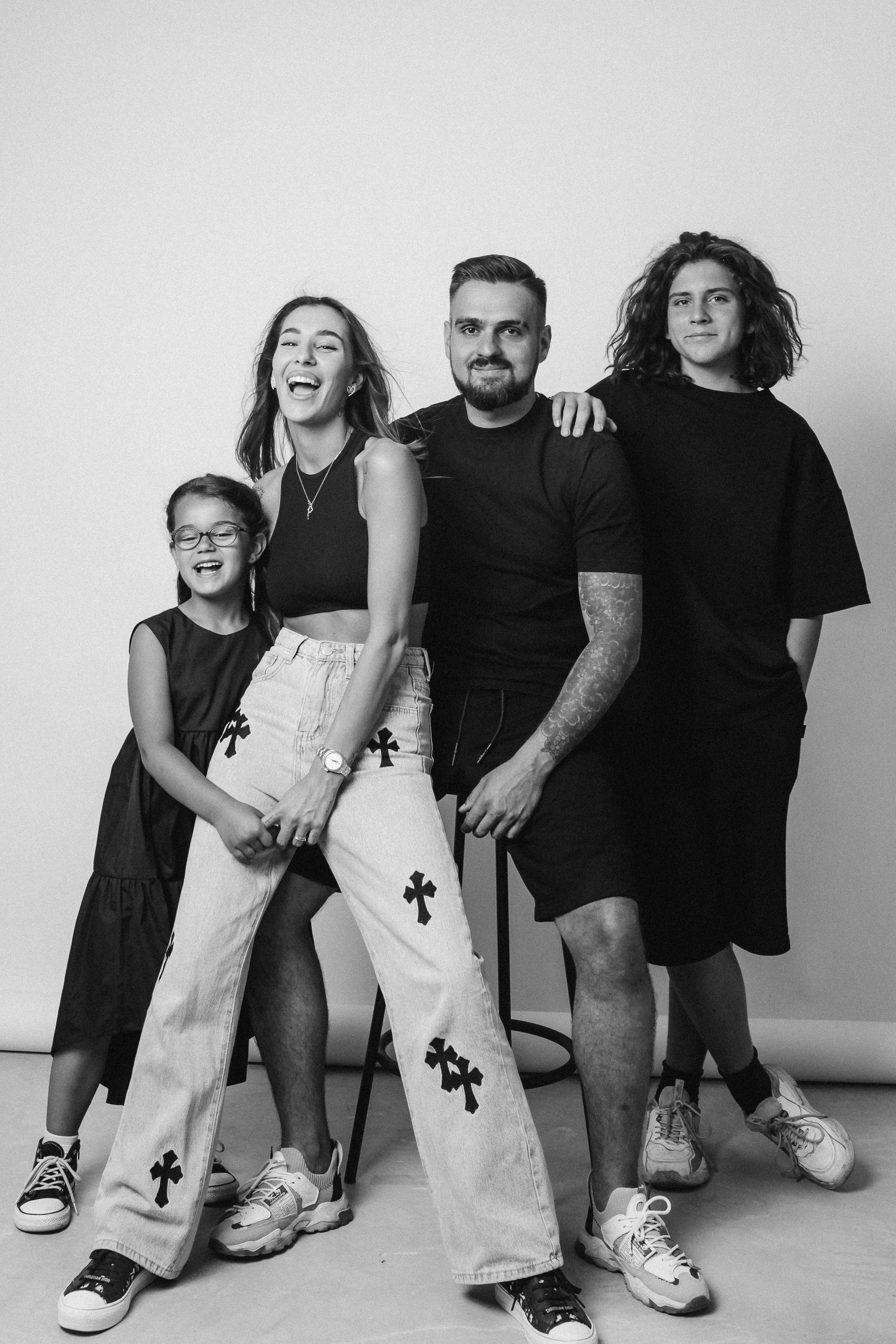 Фотостудия в Самаре. Фотостудия без фотографа. Автопортретная Самара